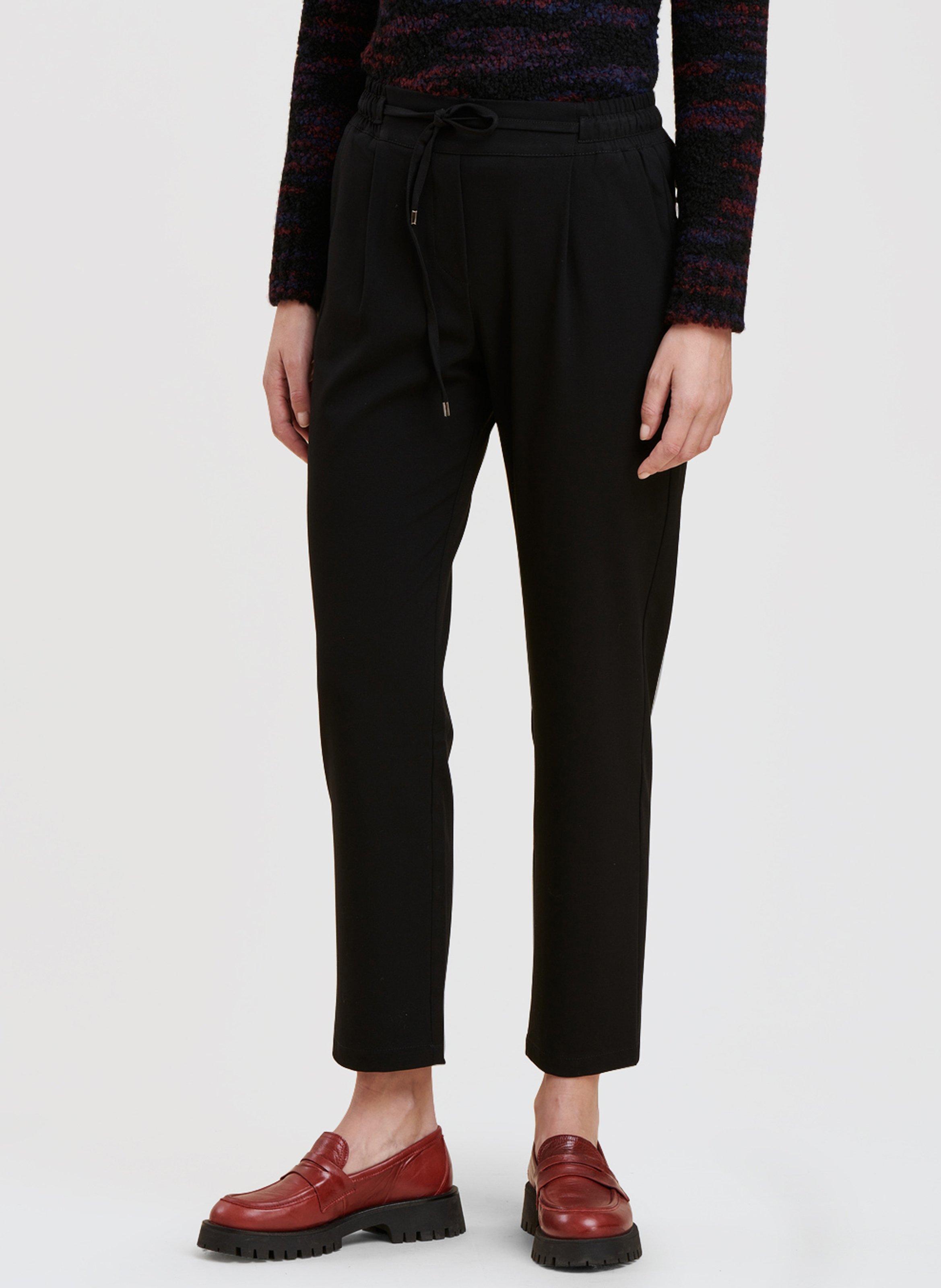 Karottenhose mit hohem Bund LA FEE MARABOUTEE Schwarz