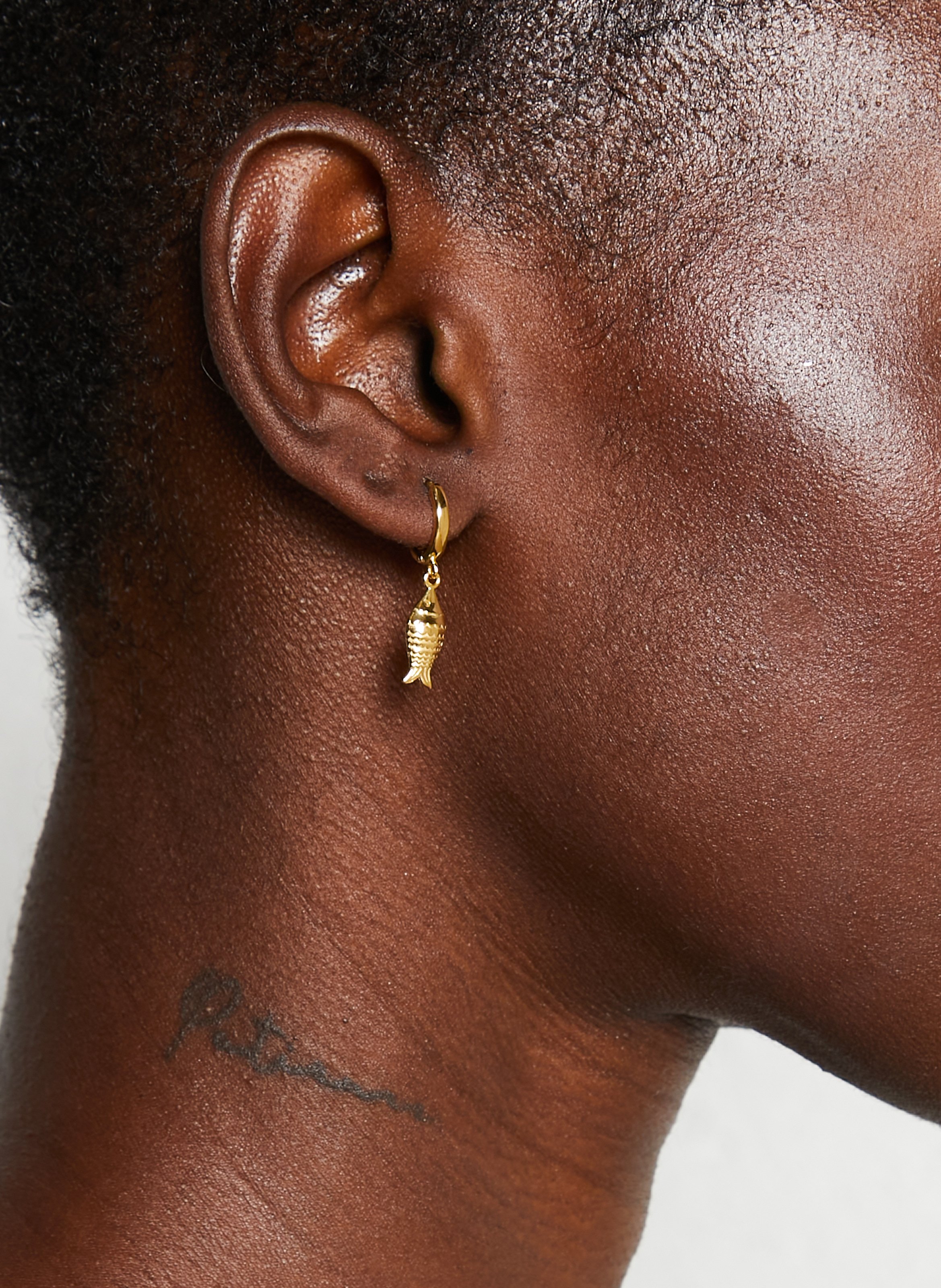 Mini aros colgantes pez FEEKA Dorado