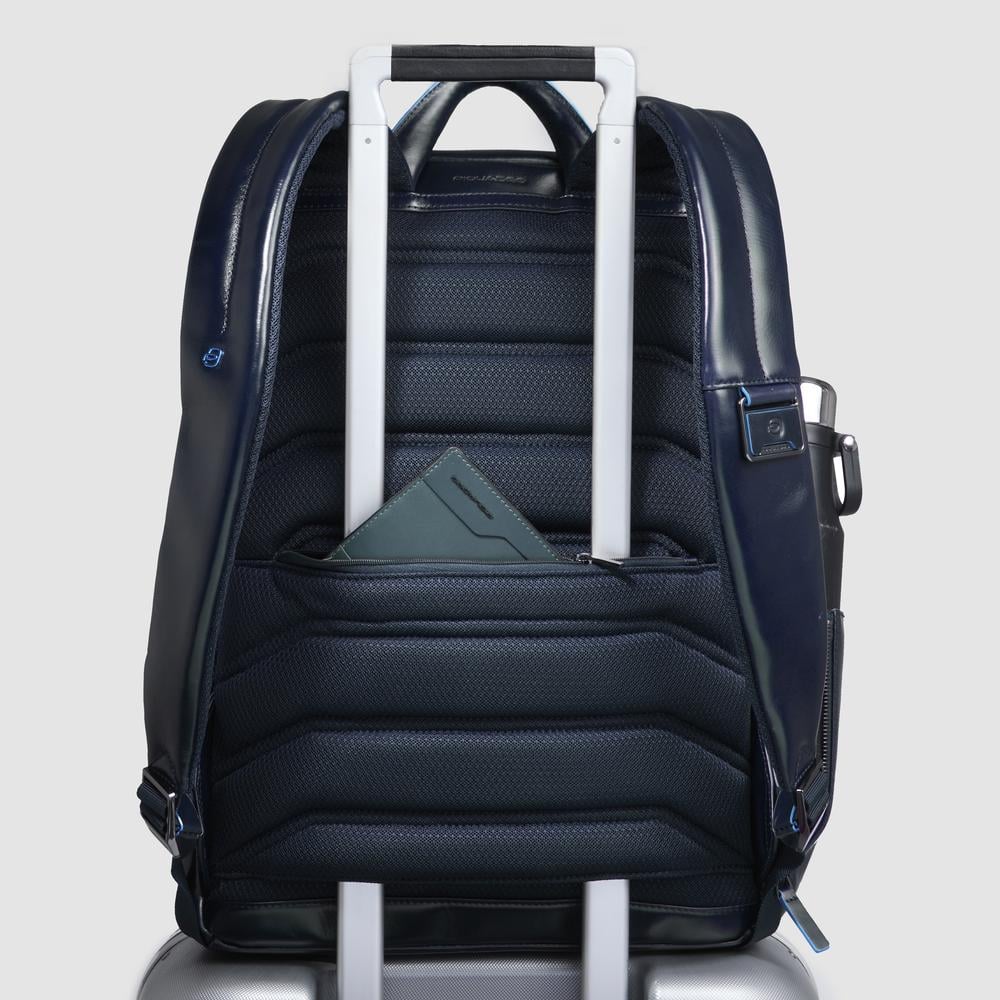 Leather backpack PIQUADRO Blue