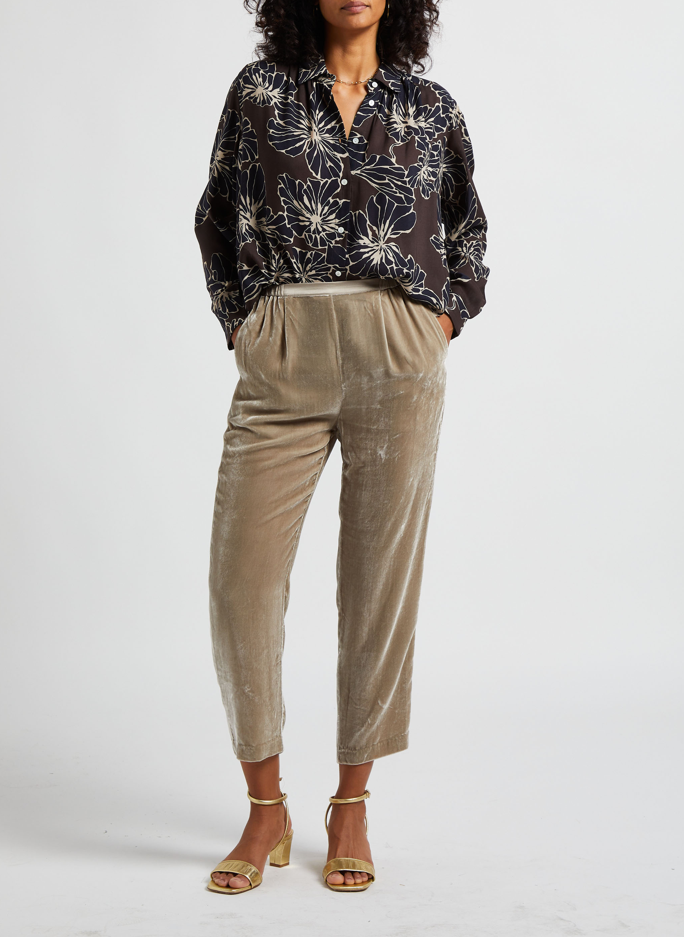 Gerade geschnittene Samthose MES DEMOISELLES Grau