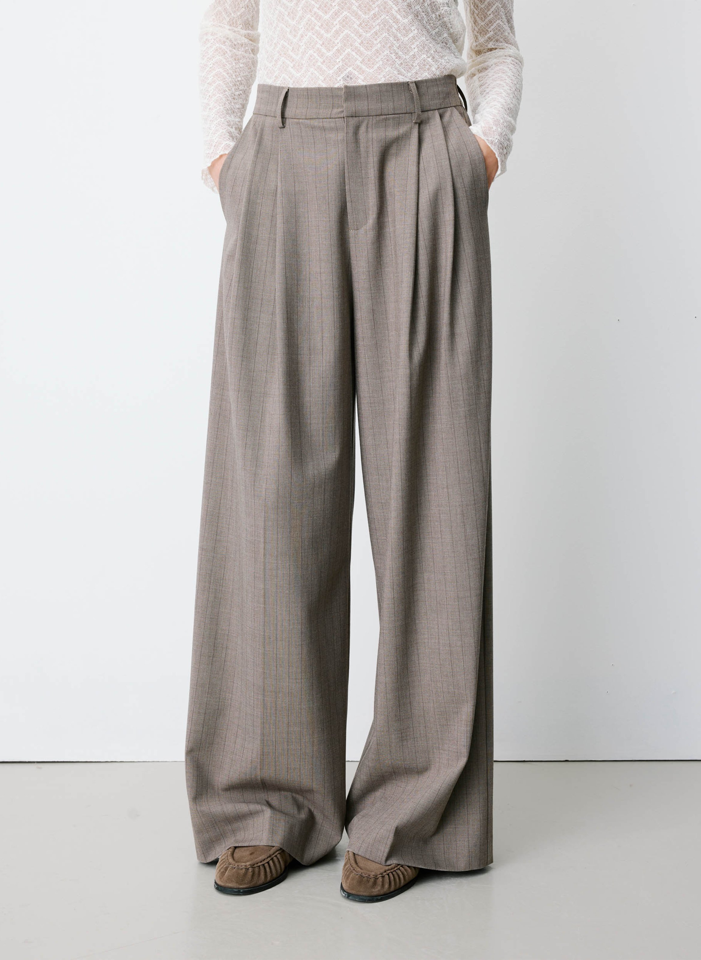 Pantalon de tailleur large à rayures GRACE ET MILA Marron