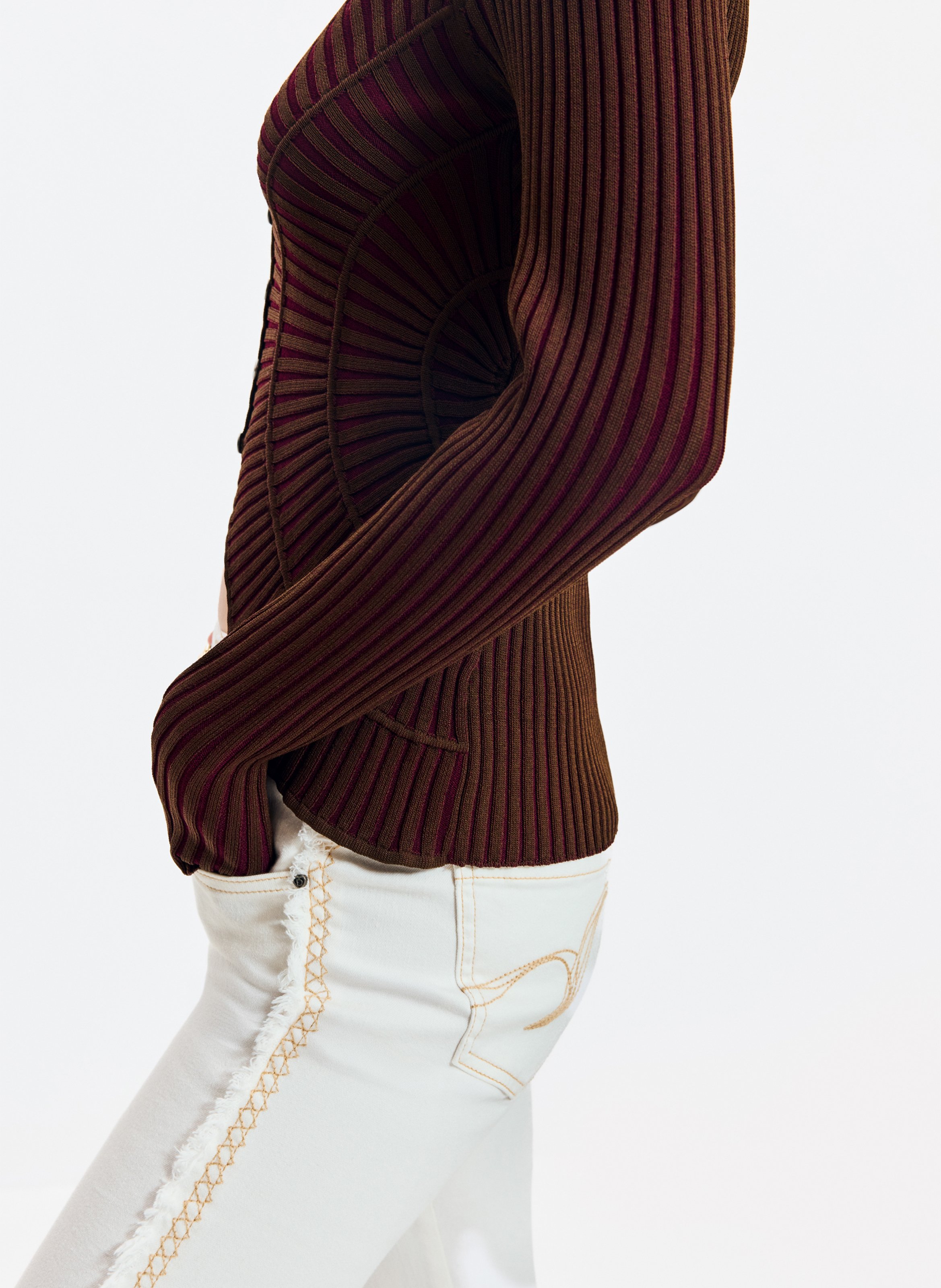 Pull fin à boutons en maille côtelée DESIGUAL Marron