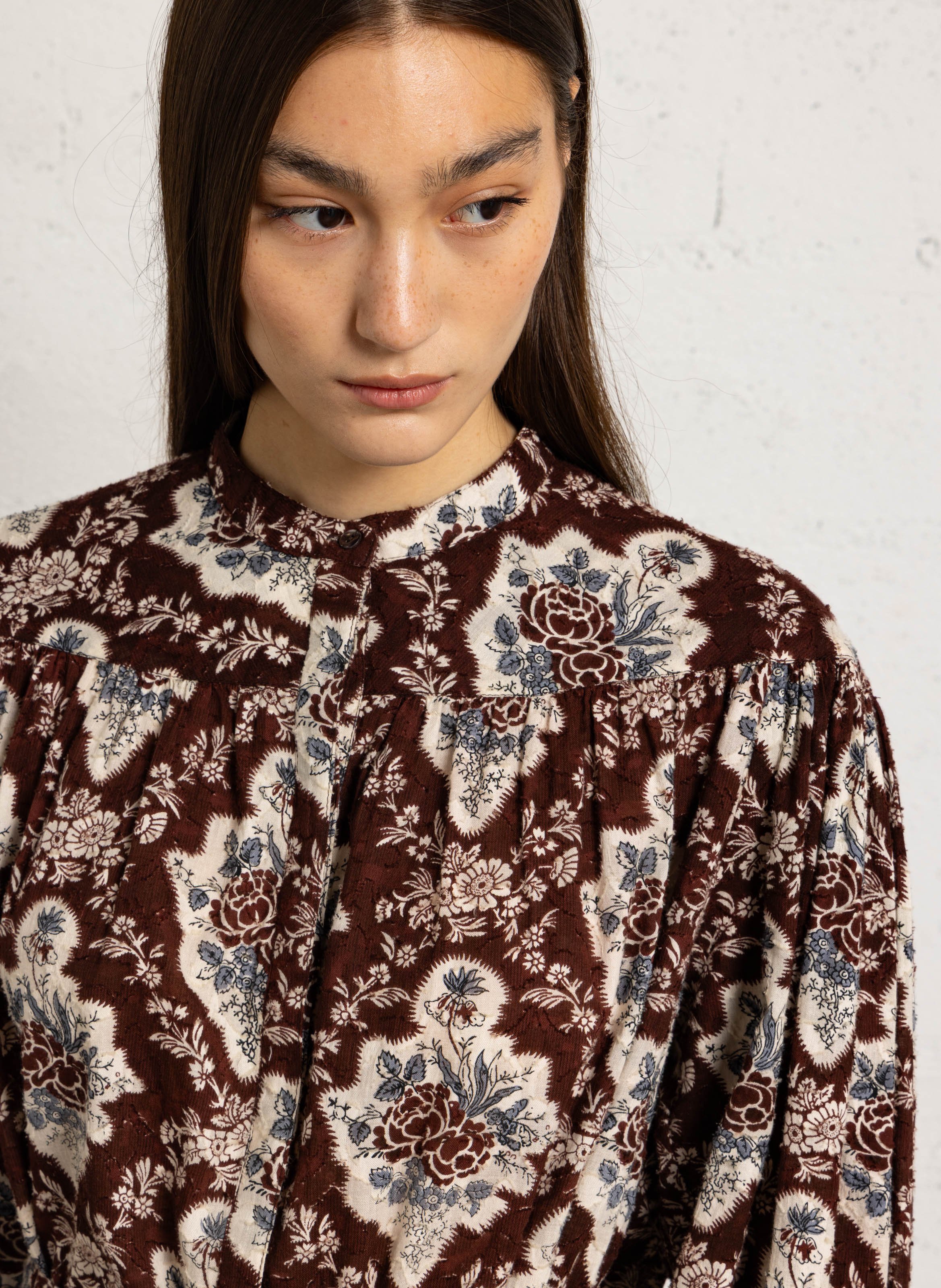 Langes, weit geschnittenes Baumwollkleid ANTIK BATIK Mehrfarbig