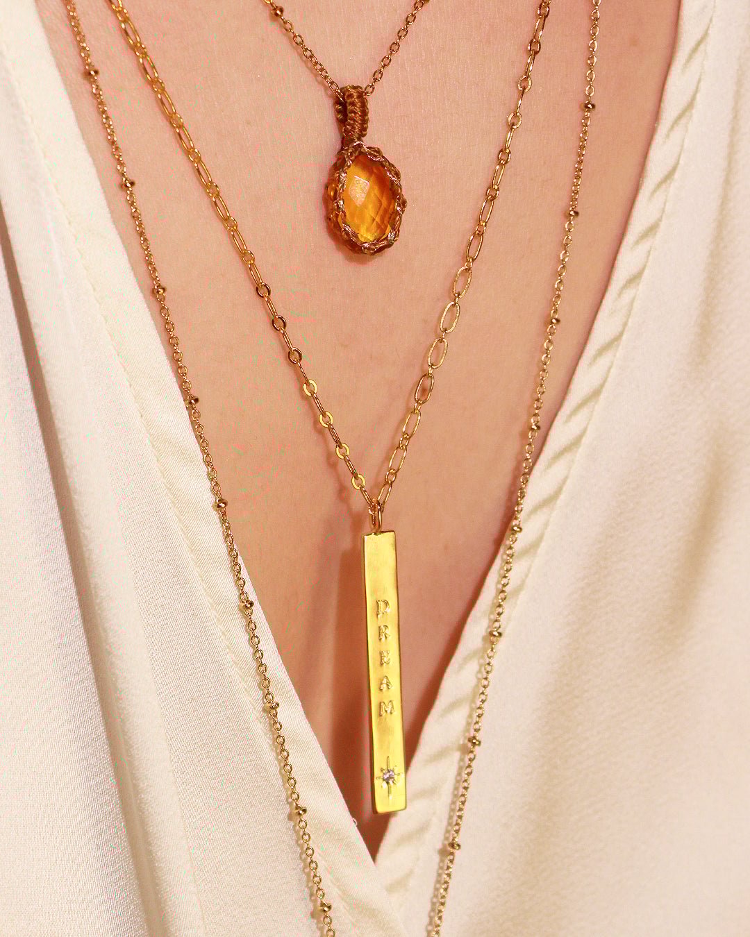 Gold-plated mantra necklace NILAI Golden