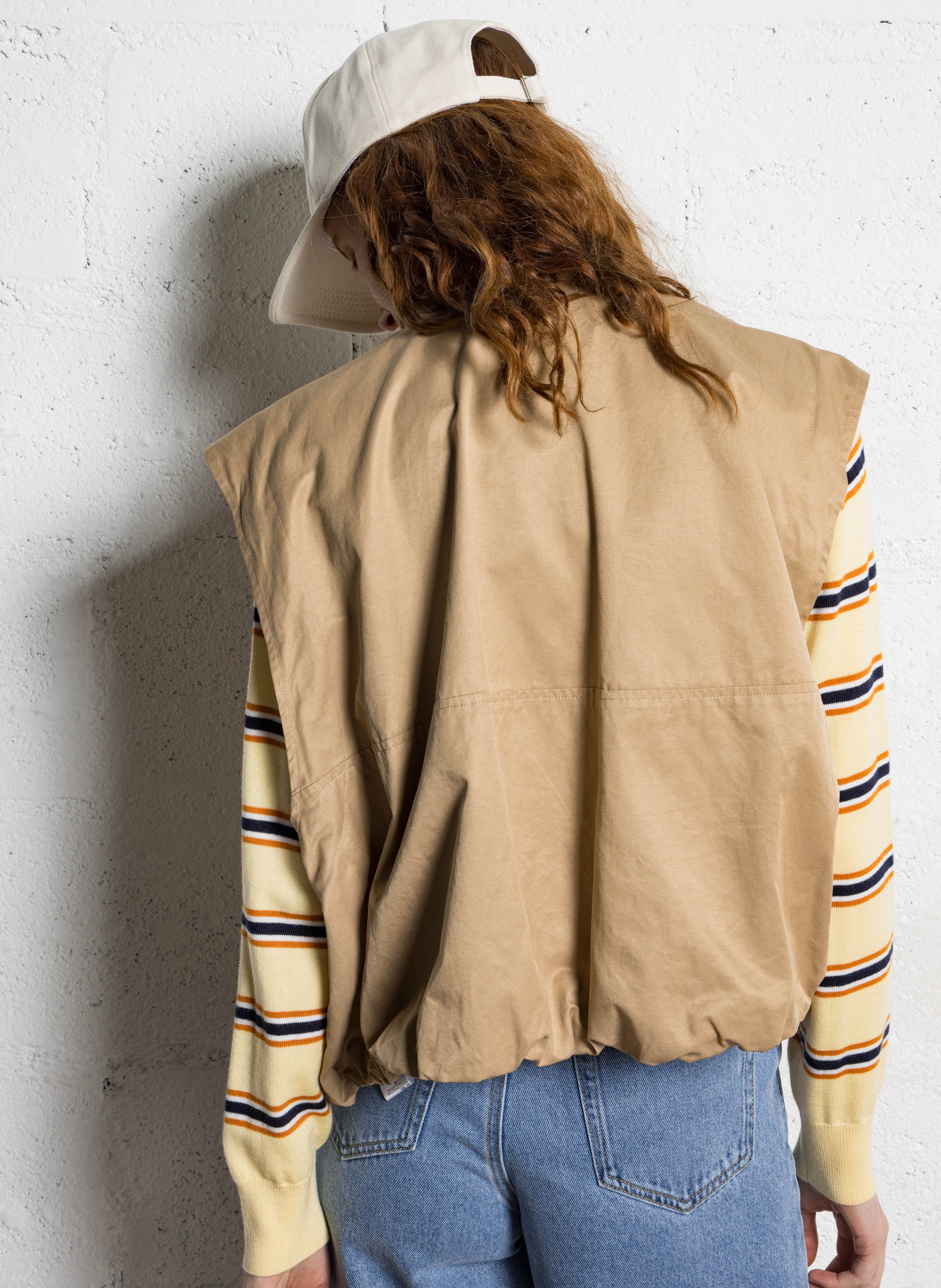 Veste courte unie à manches amovibles SUNCOO Beige