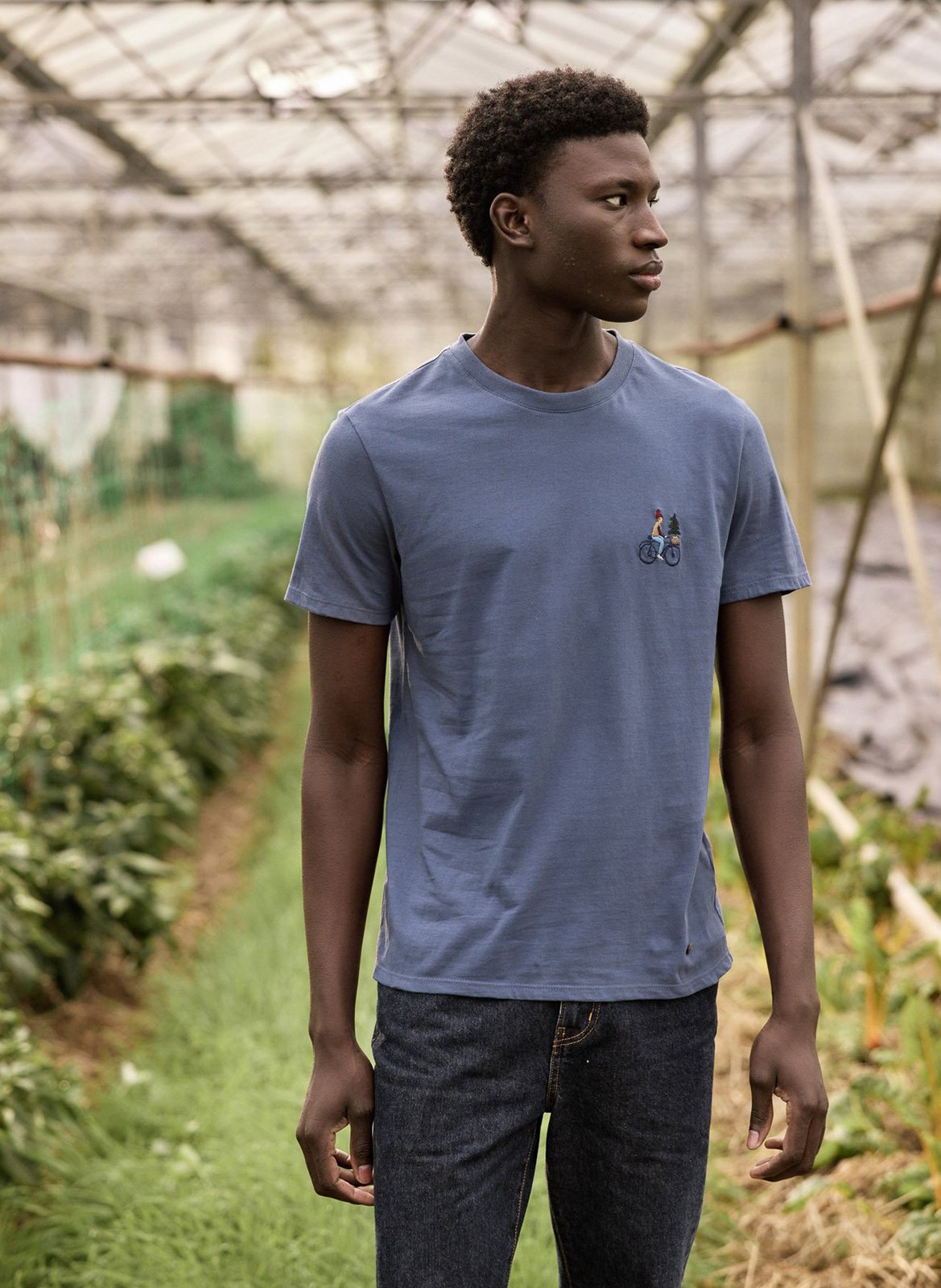 Besticktes Rundhals-T-Shirt aus Baumwolle, Regular Fit FAGUO Blau