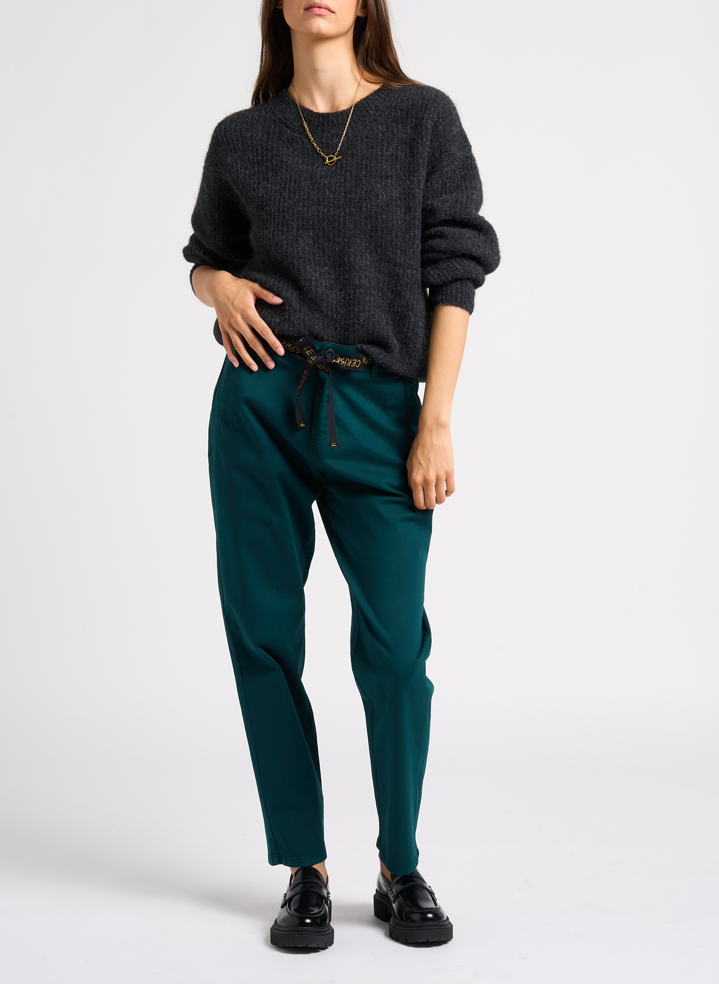 Einfarbiger Pullover mit Rundhalsausschnitt AMERICAN VINTAGE Grau