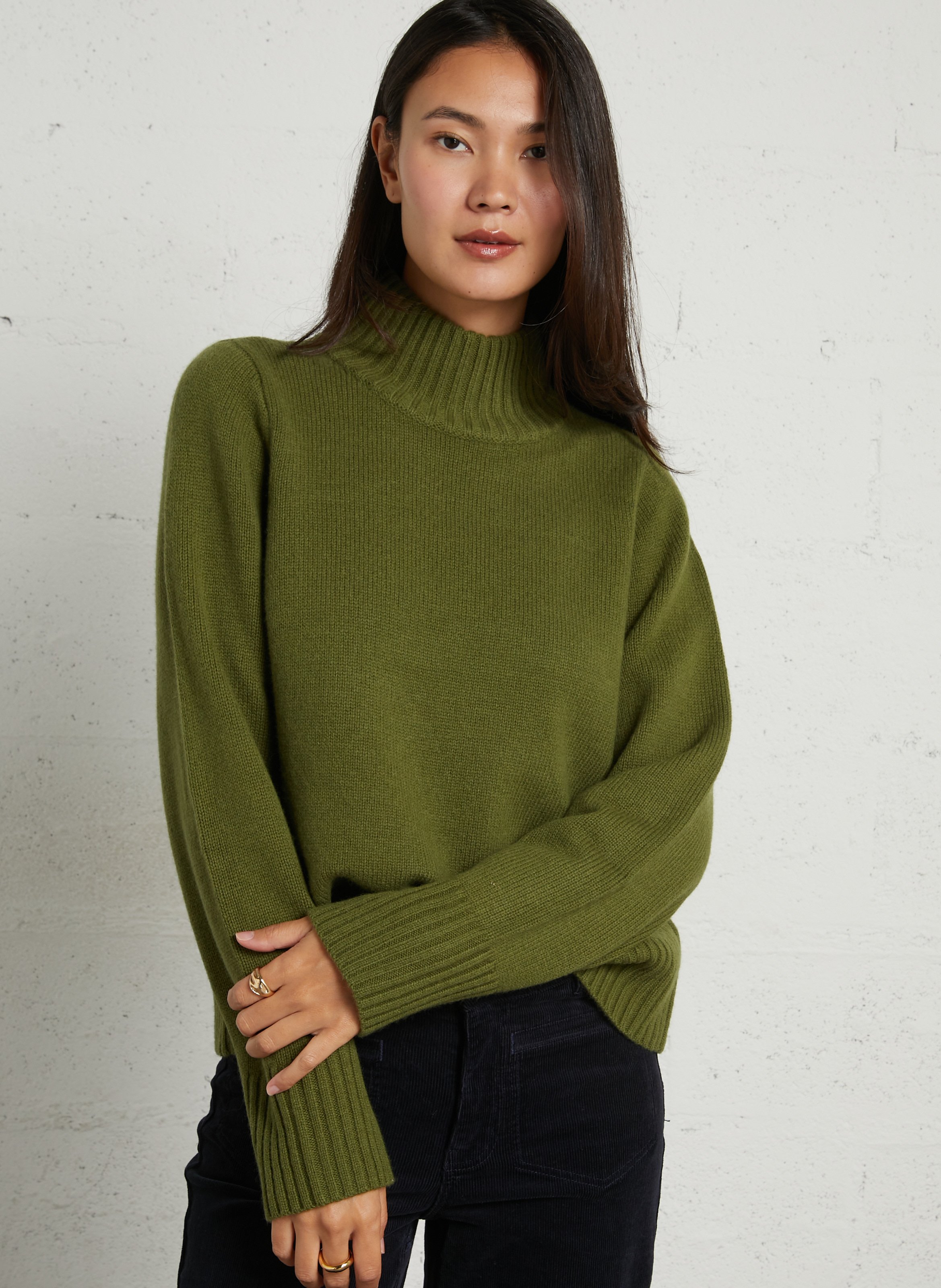 Pullover mit Schalkragen aus grob gestrickter Merinowolle PETITE MENDIGOTE