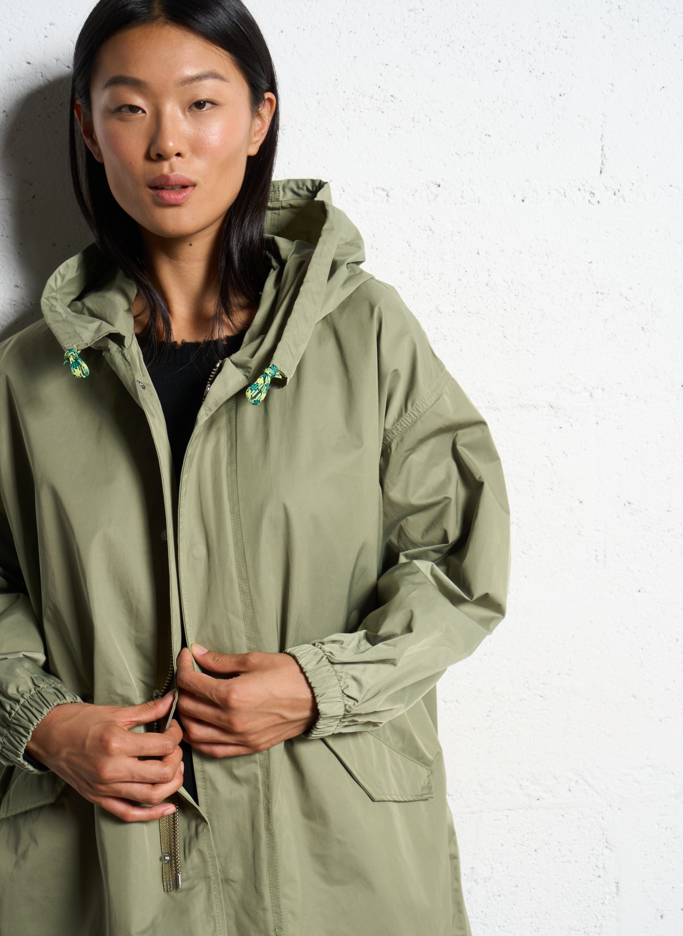 Weiter Kapuzenparka BELLEROSE Grun