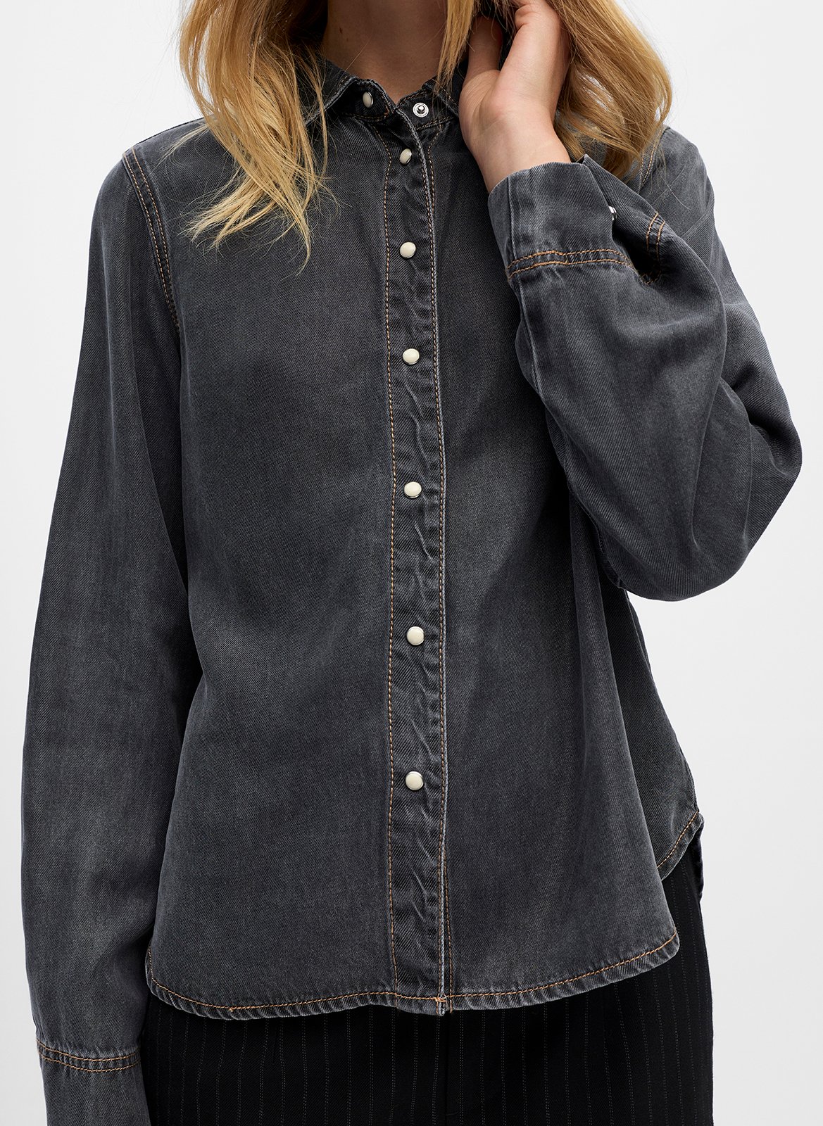 Blouse met klassieke kraag OBJECT Grijs