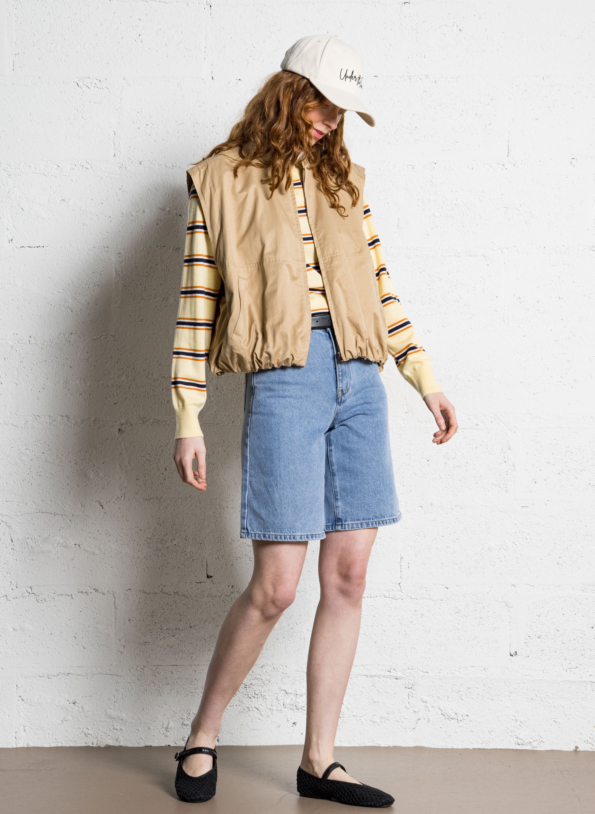 Veste courte unie à manches amovibles SUNCOO Beige