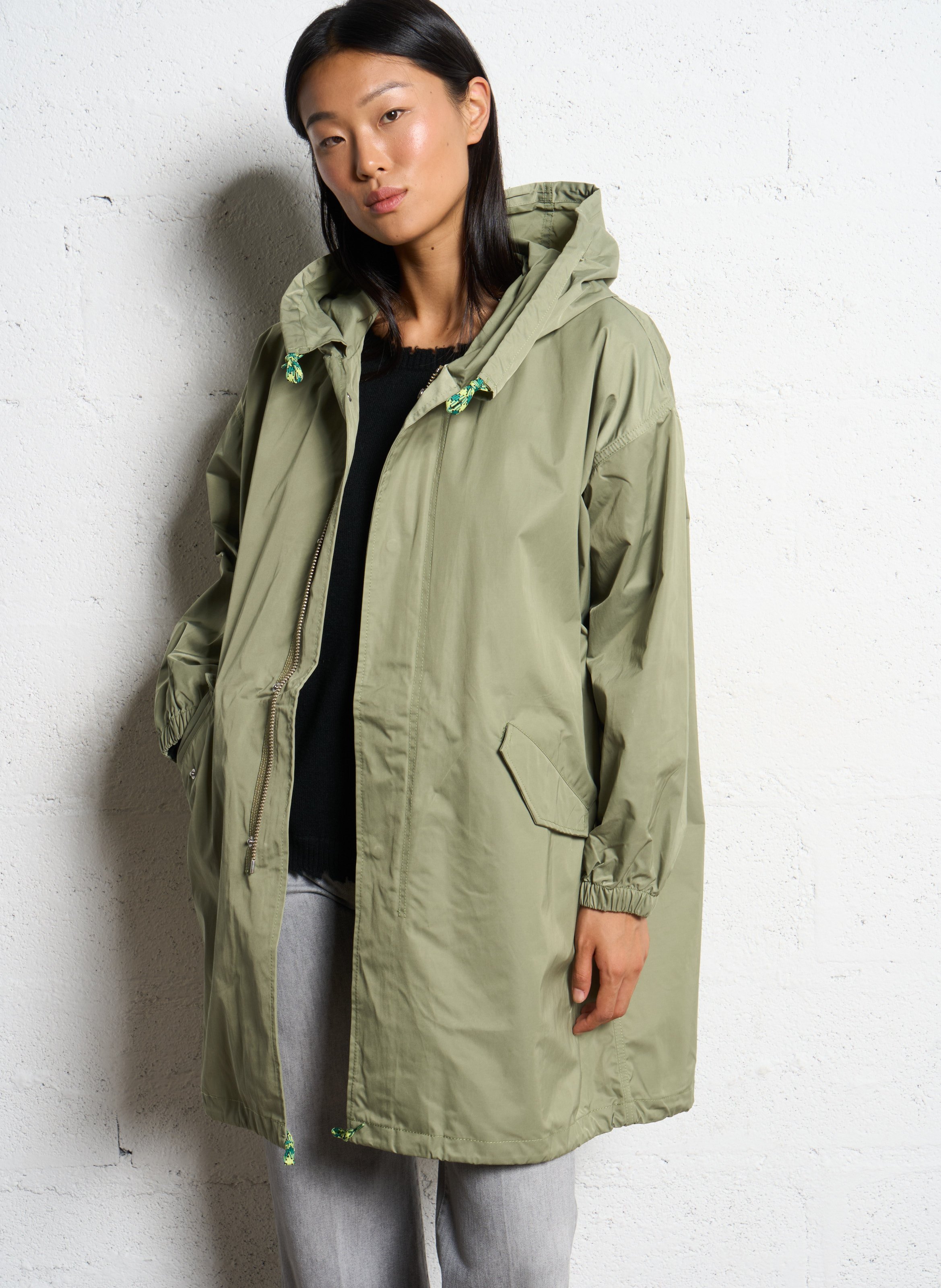 Weiter Kapuzenparka BELLEROSE Grun