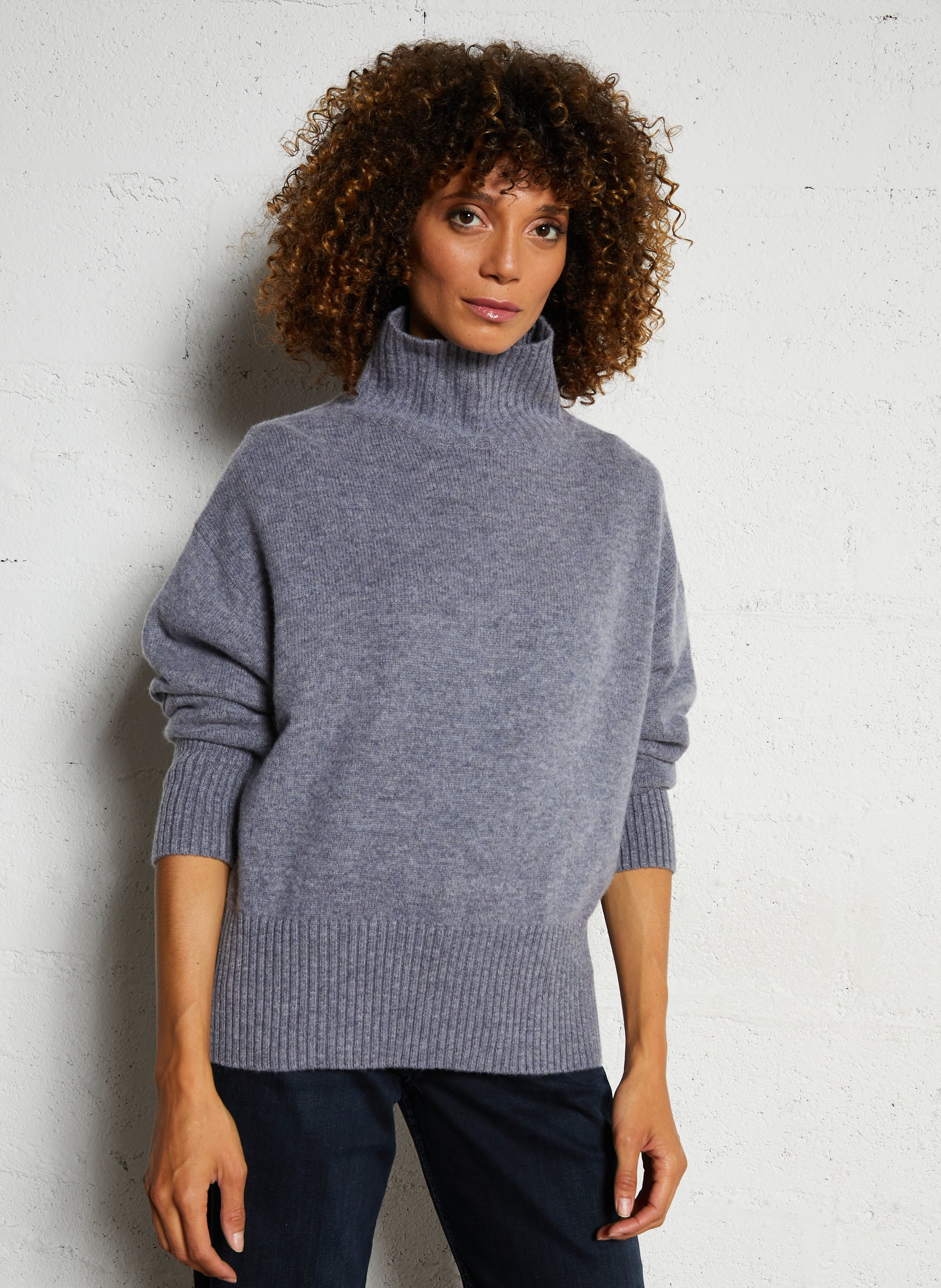 Pull ample col montant en laine SUNCOO