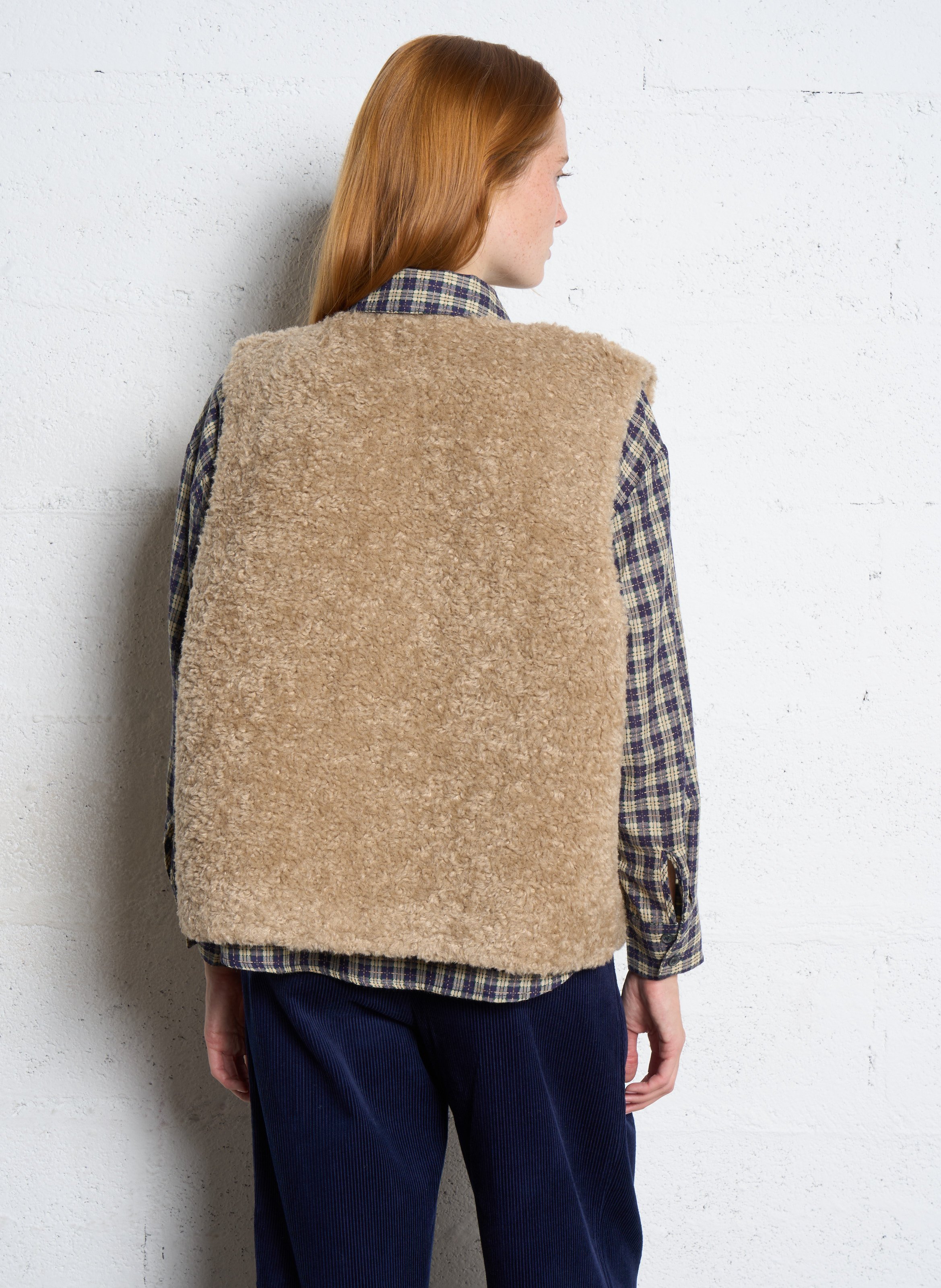 V-Ausschnitt Weste aus Kunstpelz THE KORNER Weiss