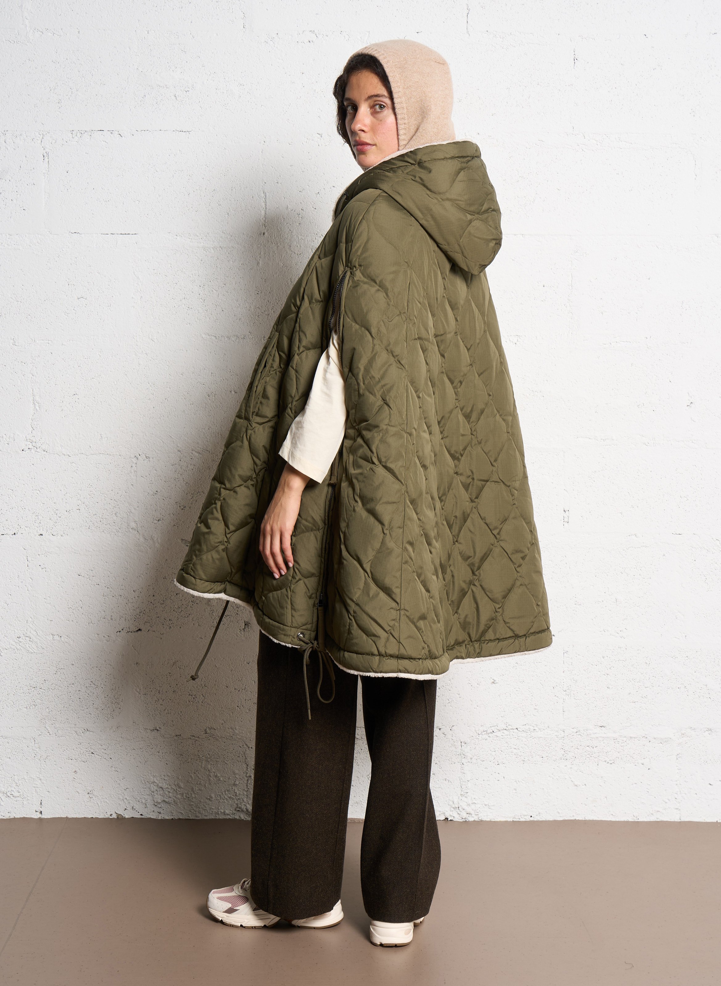 Oversized donsjack TAION Beige