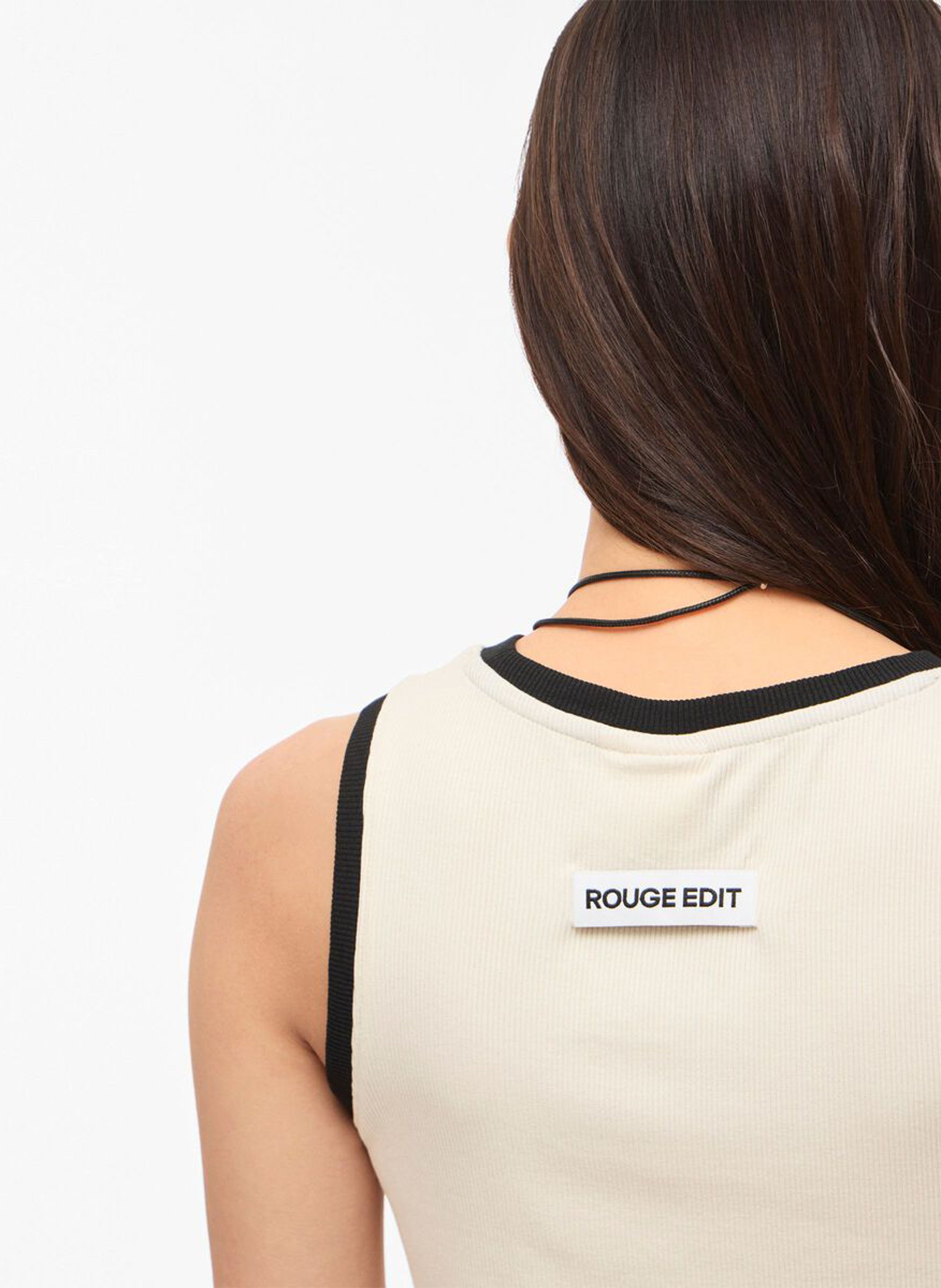 Round-neck straight knit top ROUGE EDIT Beige