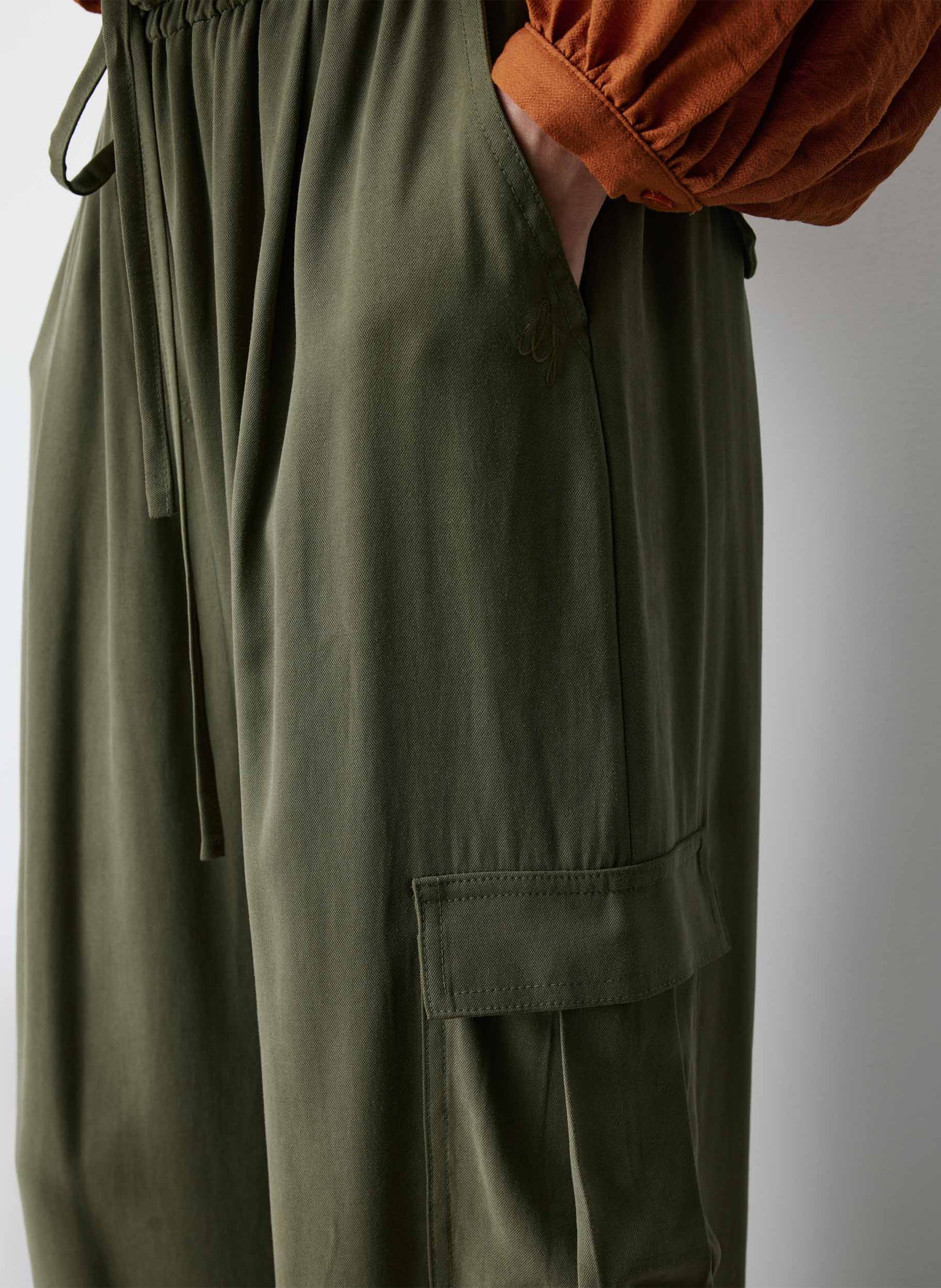 Wide-leg pants GRACE ET MILA Green