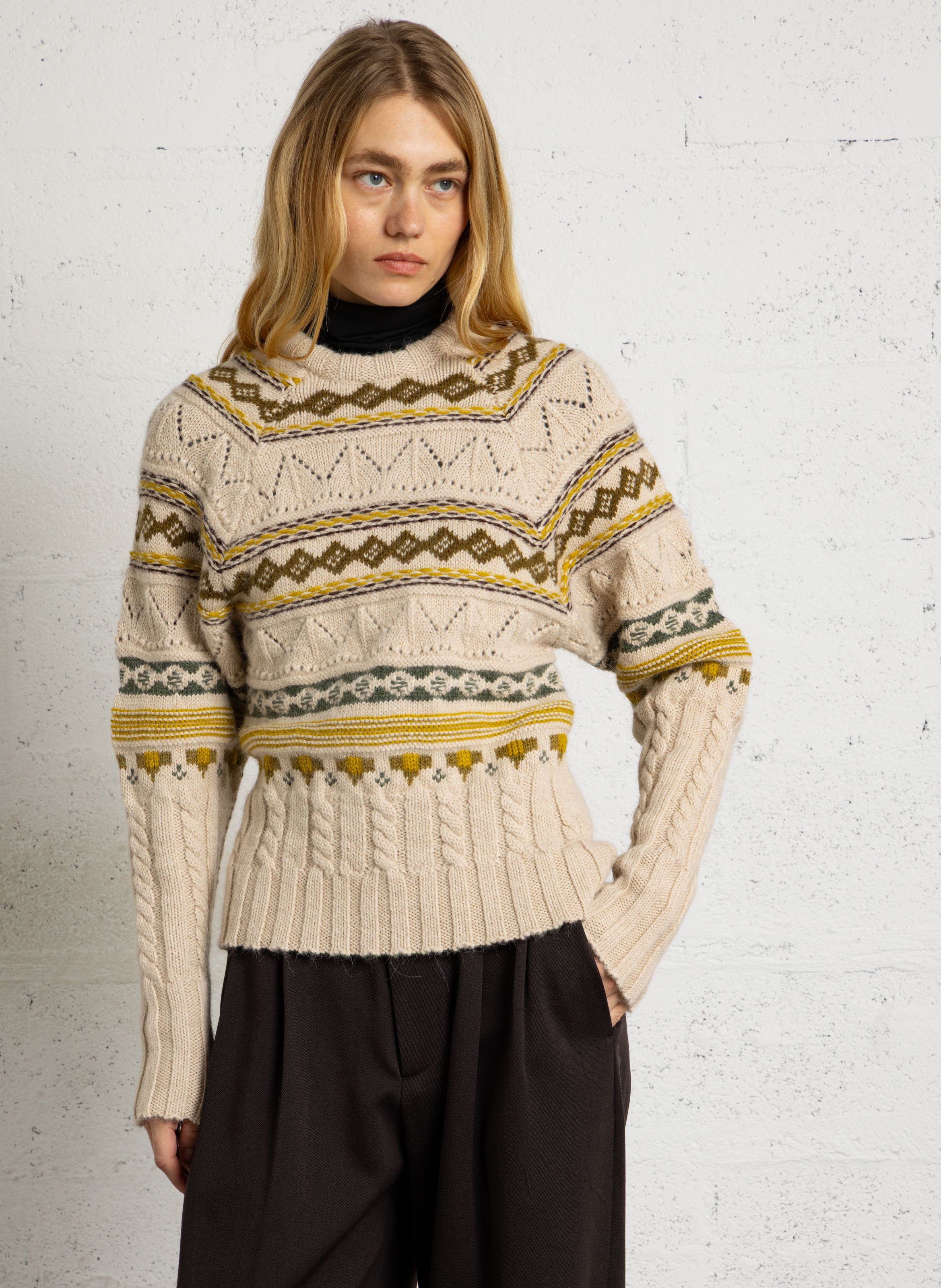Rundhalsausschnitt Pullover mit geradem Schnitt und Wolle bedruckt. SOEUR Mehrfarbig