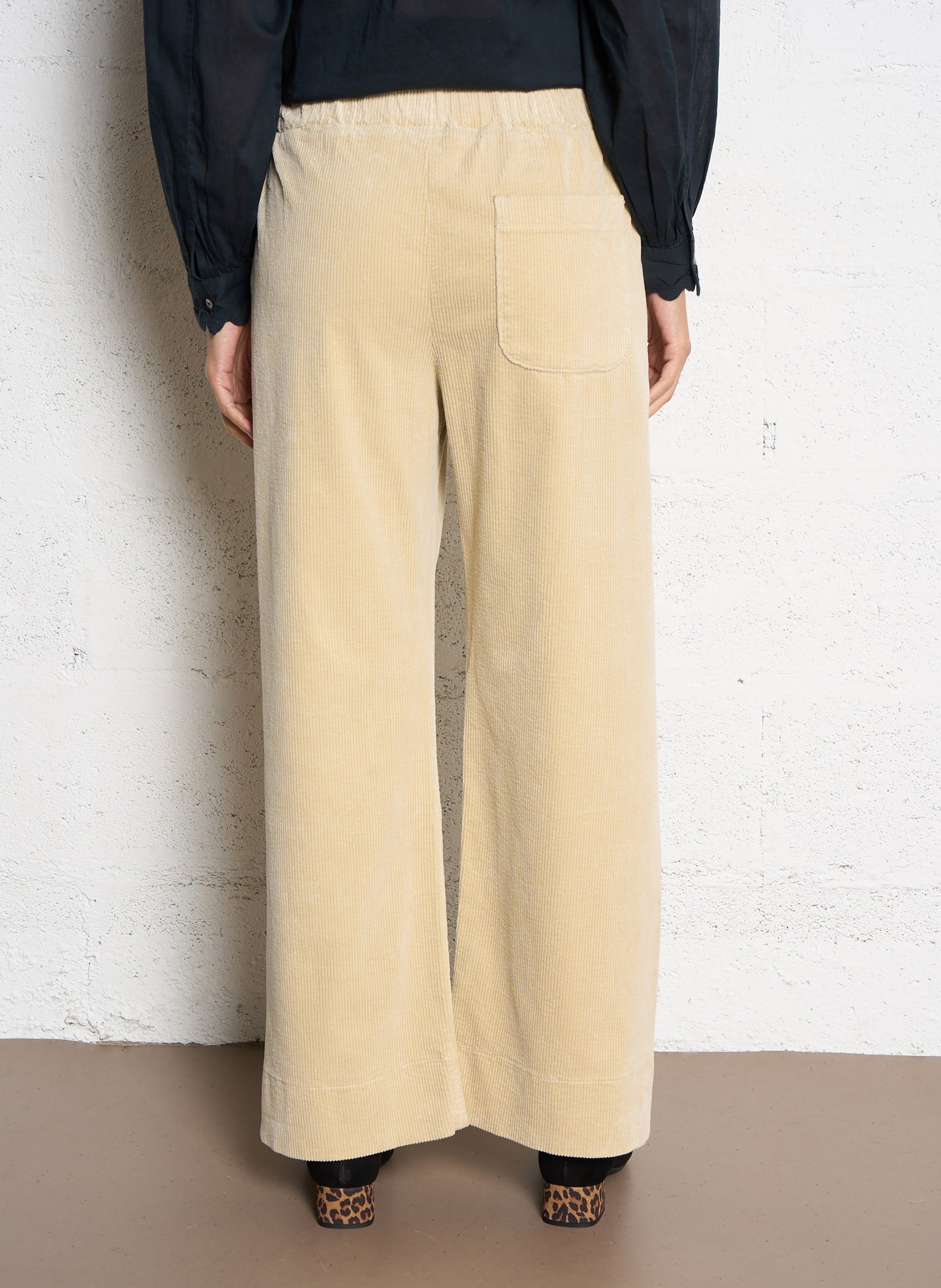 Pantalon large en velours côtelé HOD PARIS Beige