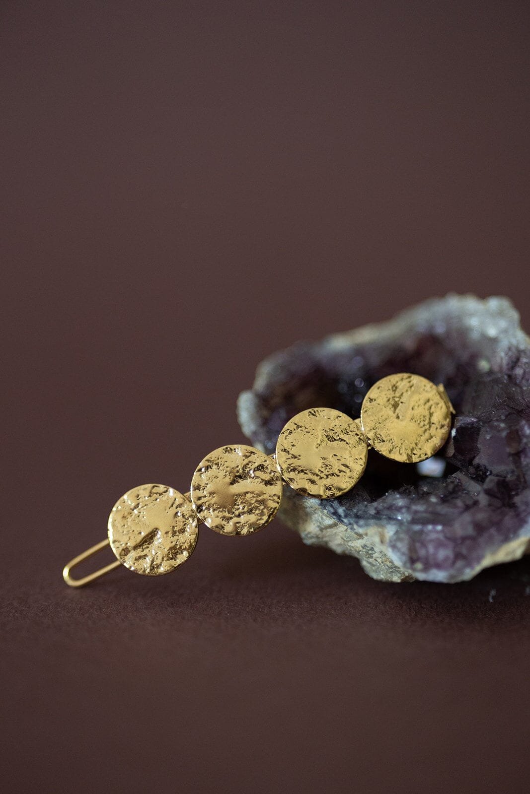 Mini hammered silver plated round hair clip MONSIEUR SIMONE Golden