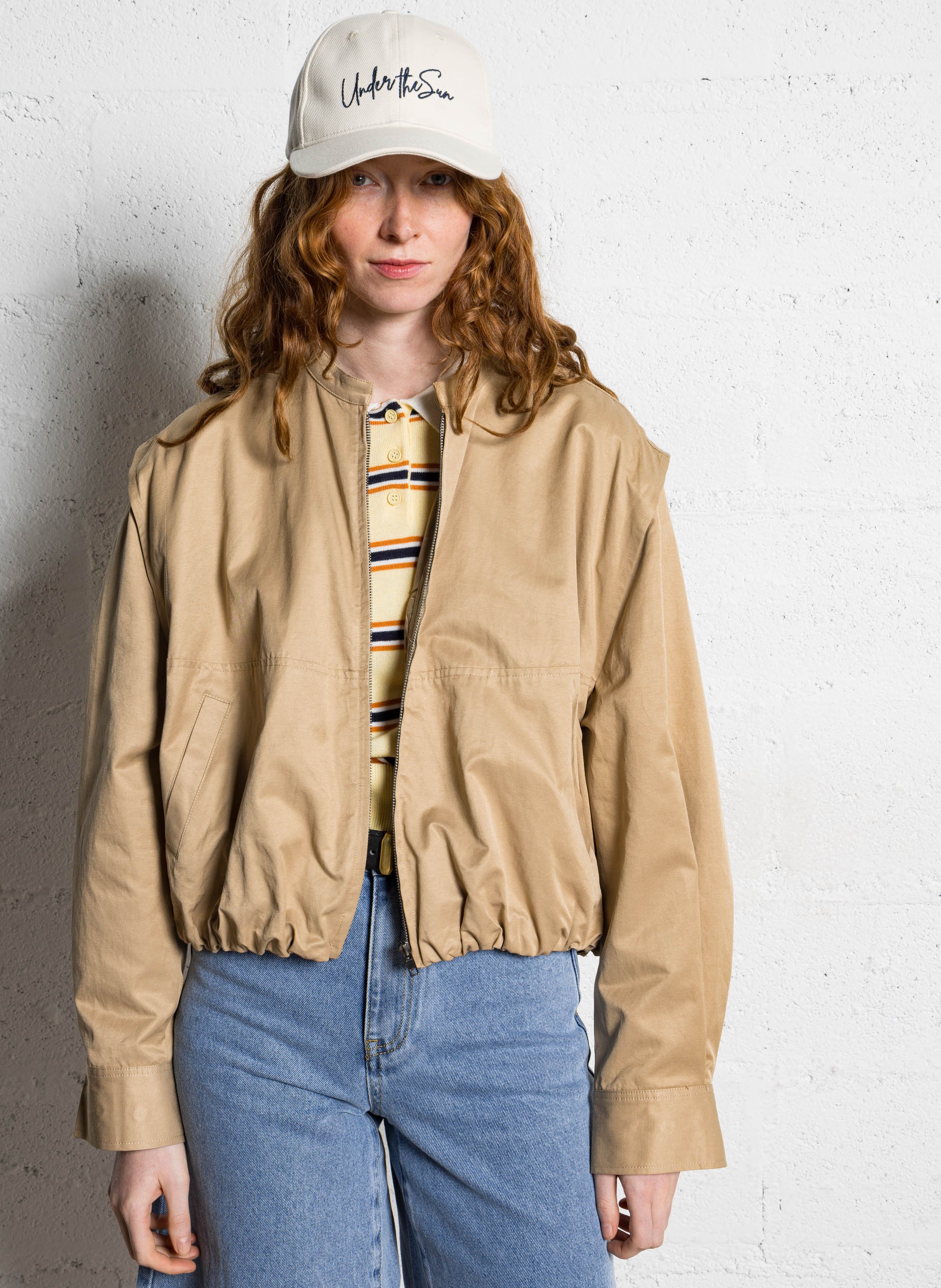 Veste courte unie à manches amovibles SUNCOO Beige