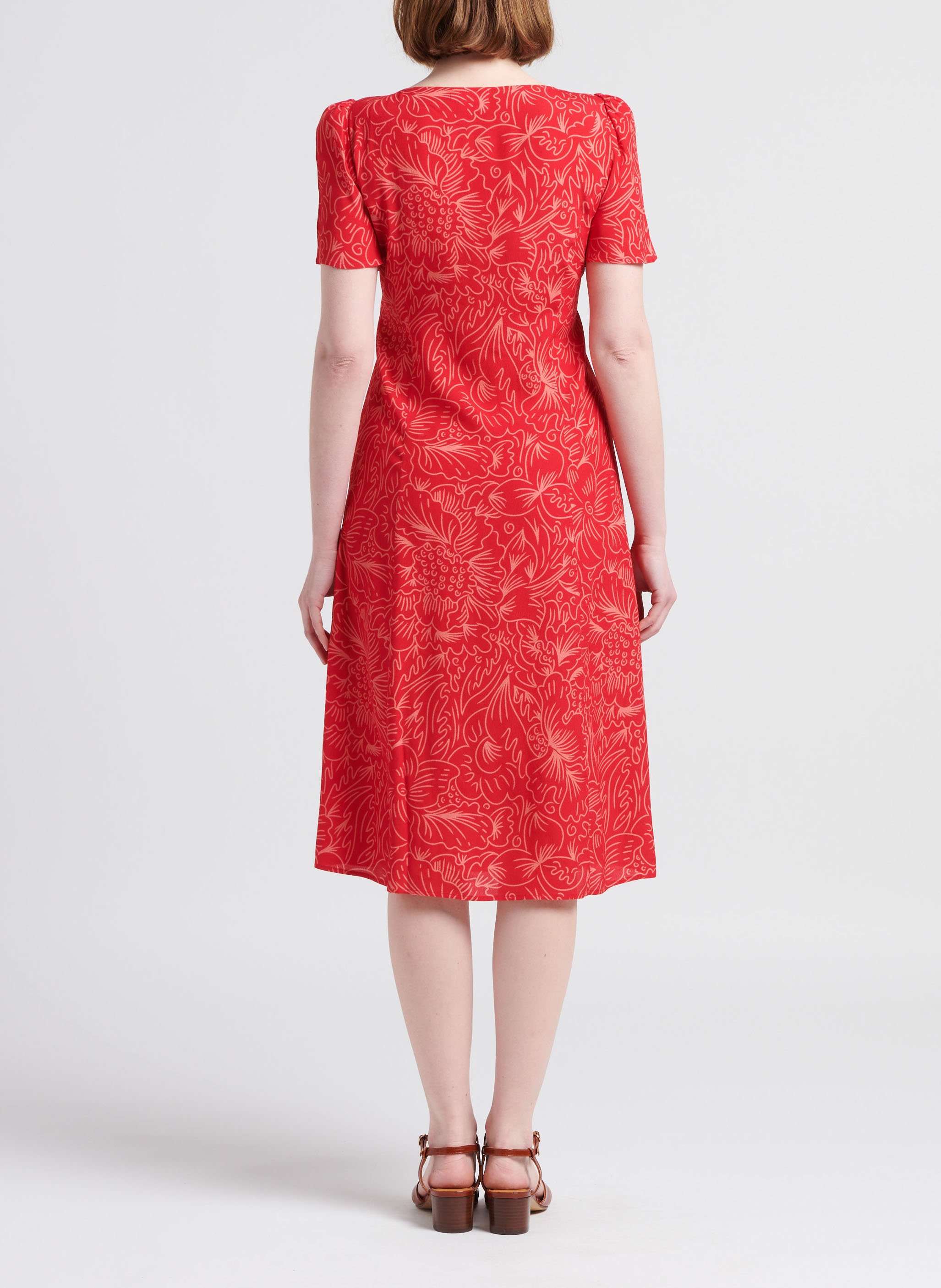 Halflange, getailleerde jurk met bloemmotief SOI PARIS Rood