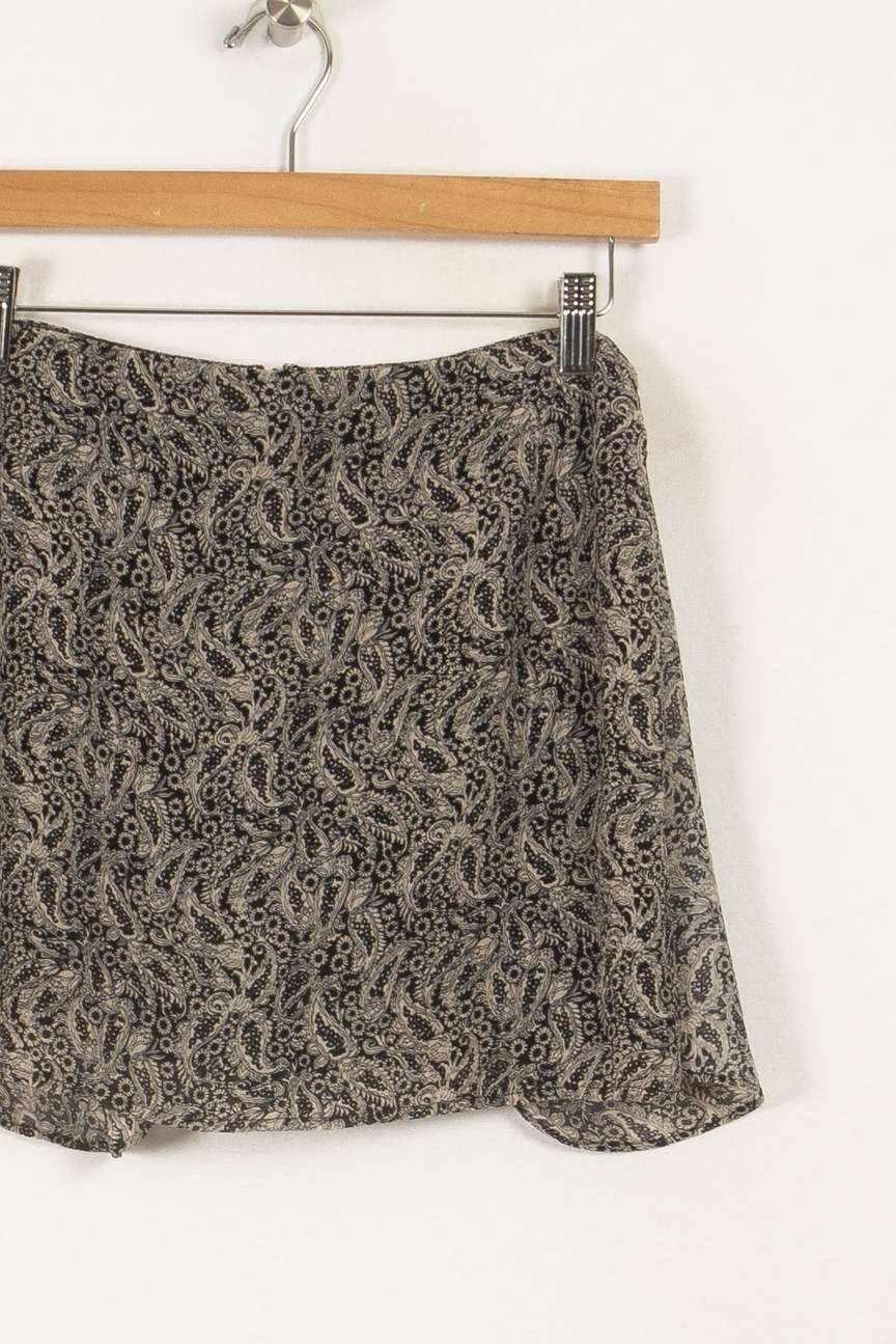 Short patterned skirt Grey