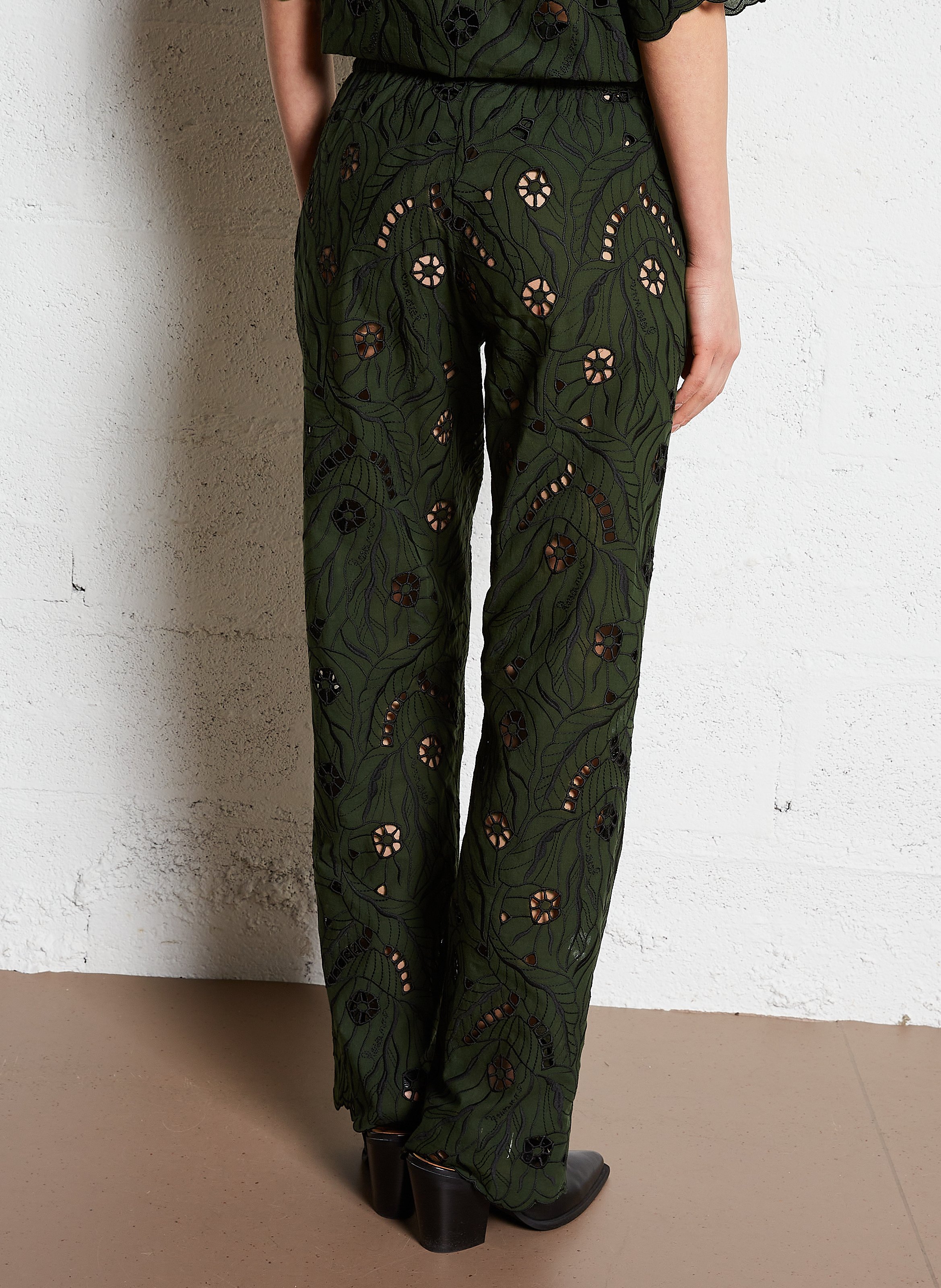 Gerade geschnittene bestickte Hose ROSEANNA Grun