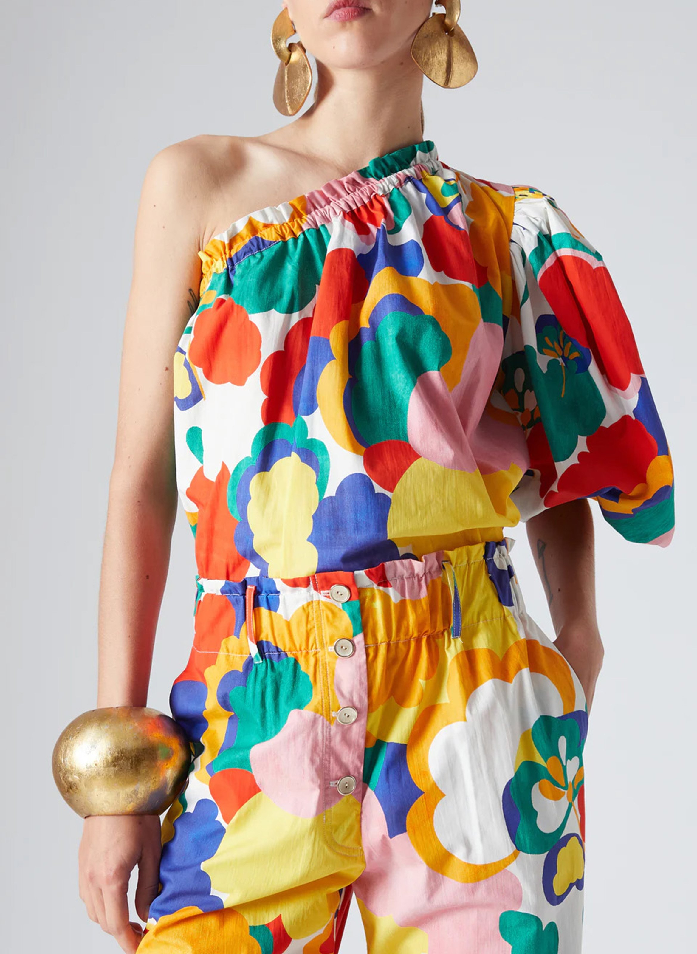 One-shoulder top with elastic neckline THE LABEL EDITION Multicolored