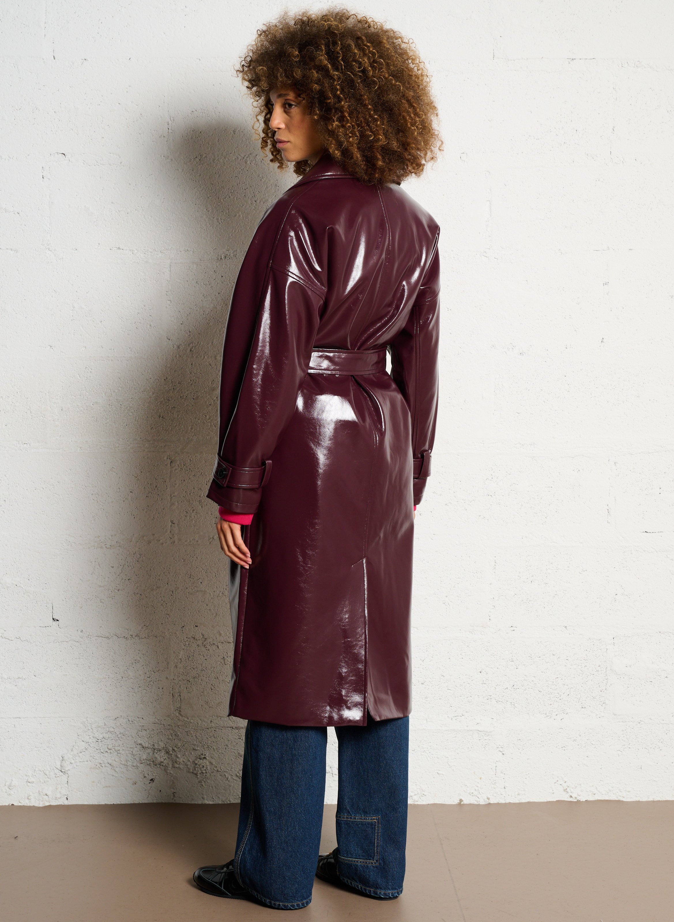 Straight trench coat with tailored collar in vinyl effect IKKS Purple