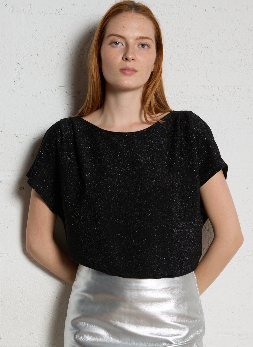 Top droit col rond pailleté MAISON 123 Noir