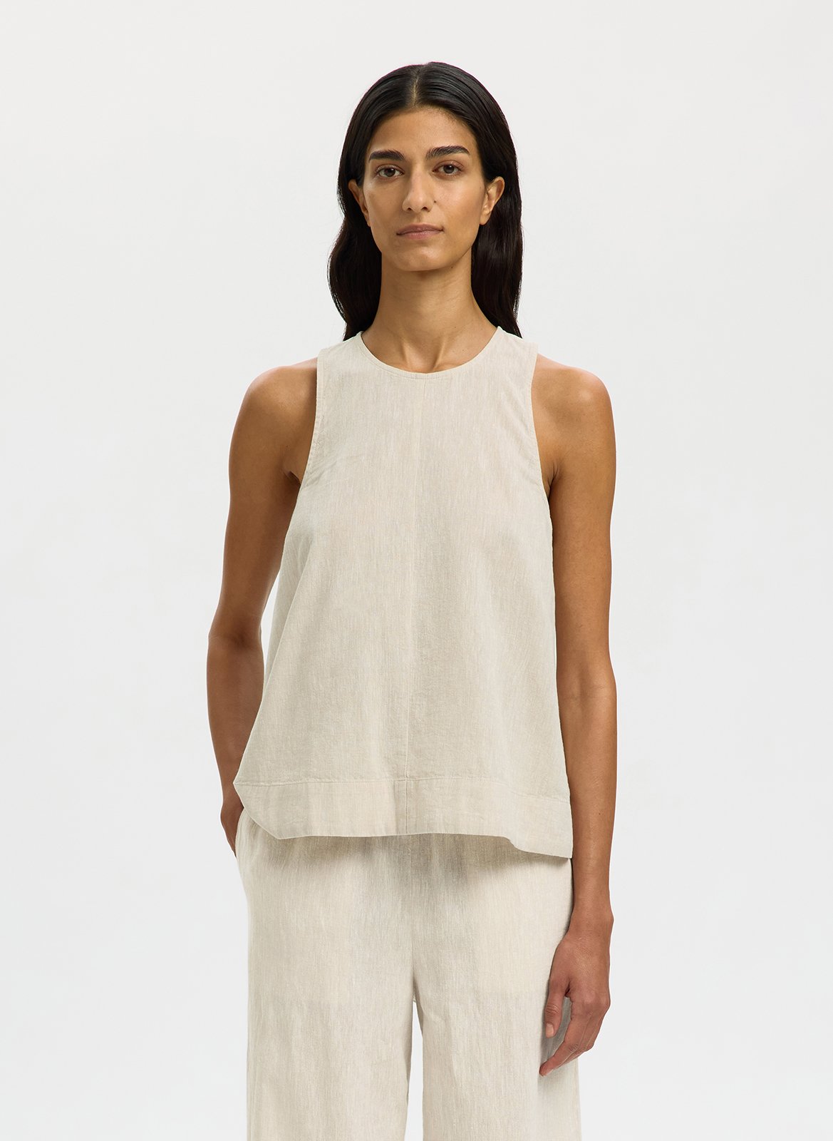 Round-neck top in blended linen and organic cotton SELECTED