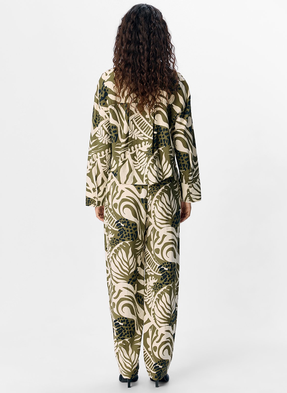 Camisa con cuello clásico Verde