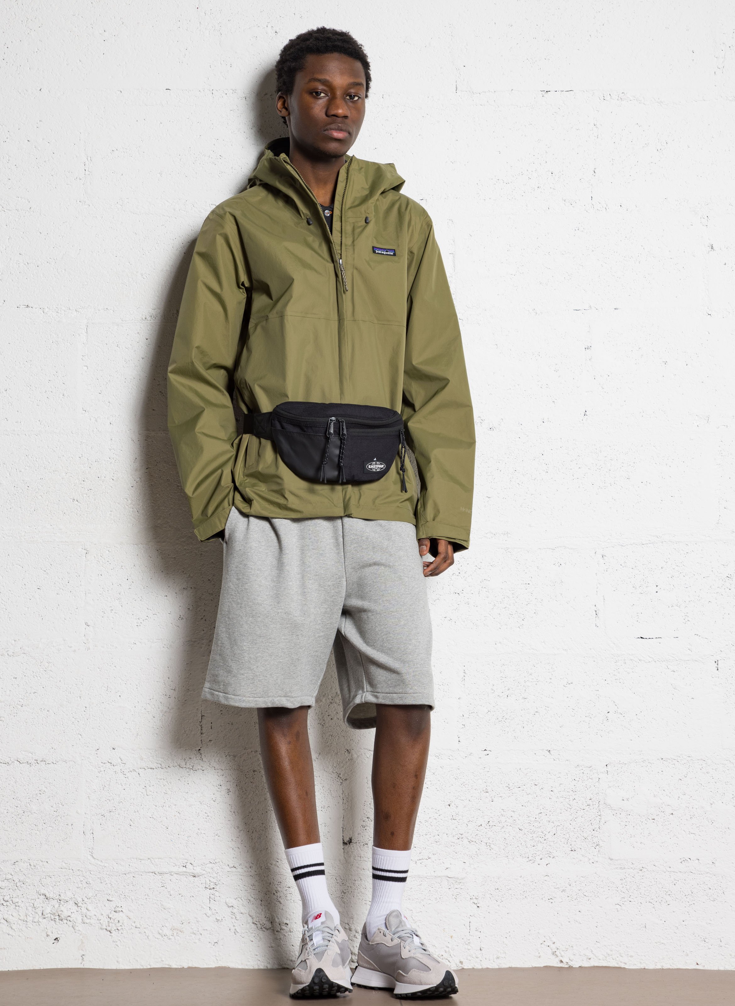 Hüfttasche mit Reißverschluss EASTPAK Schwarz