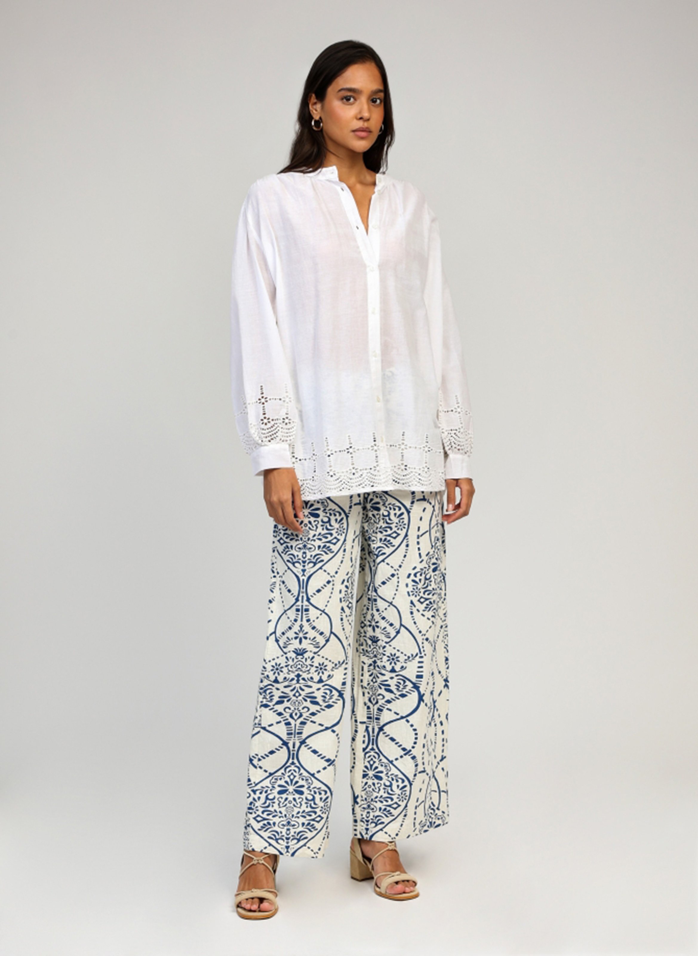 Colonel plain shirt AN'GE White