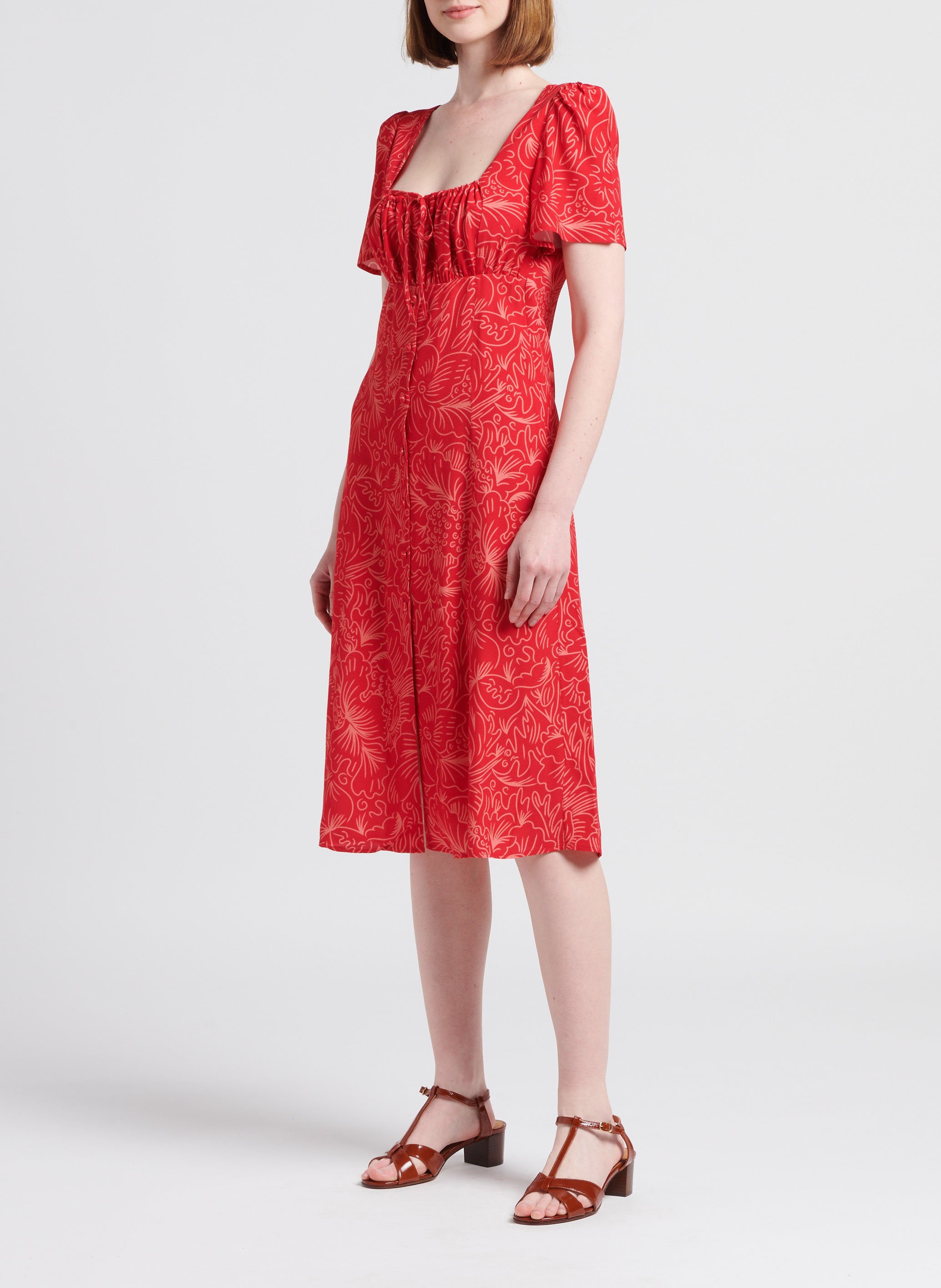 Halflange, getailleerde jurk met bloemmotief SOI PARIS Rood