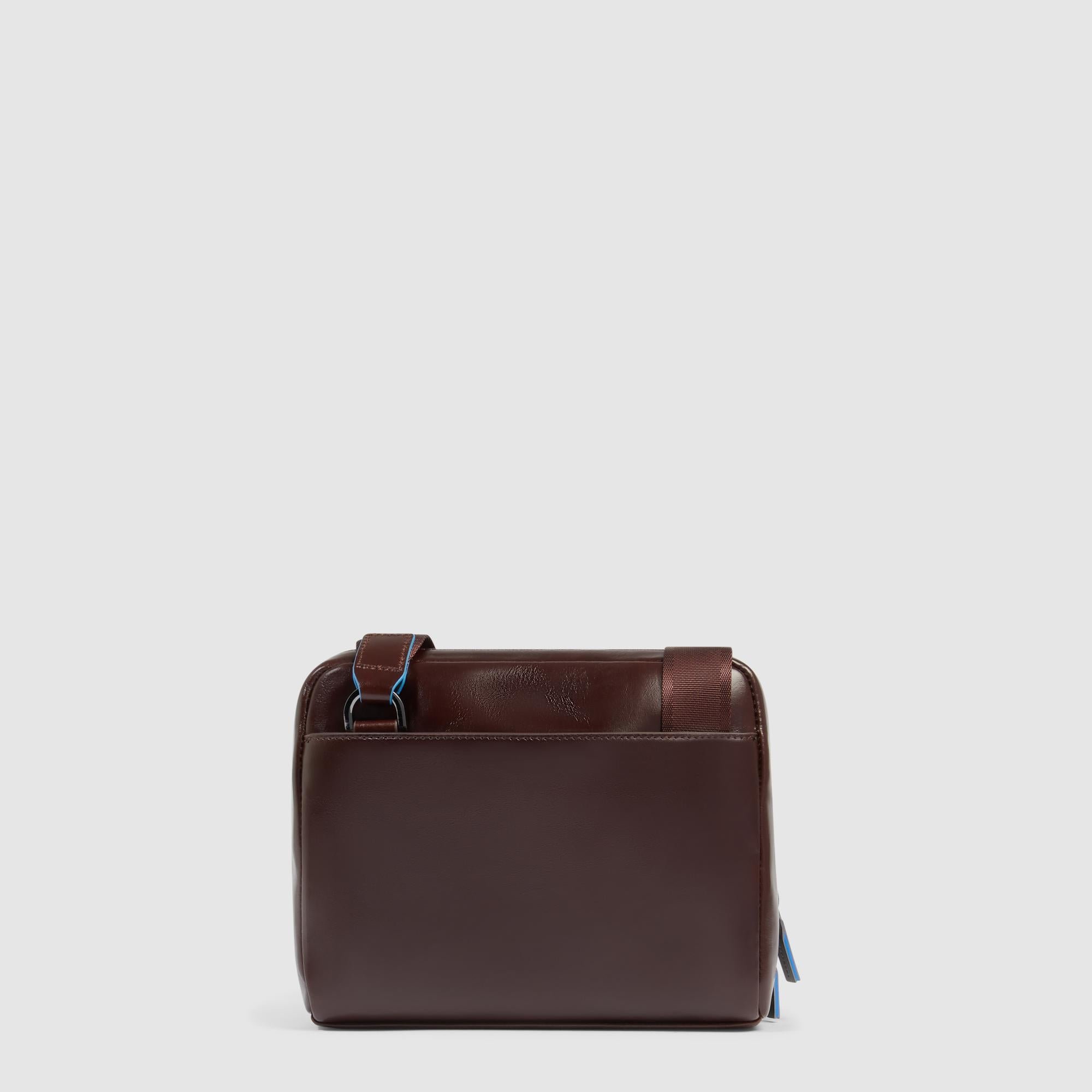 Men's leather shoulder bag Brown