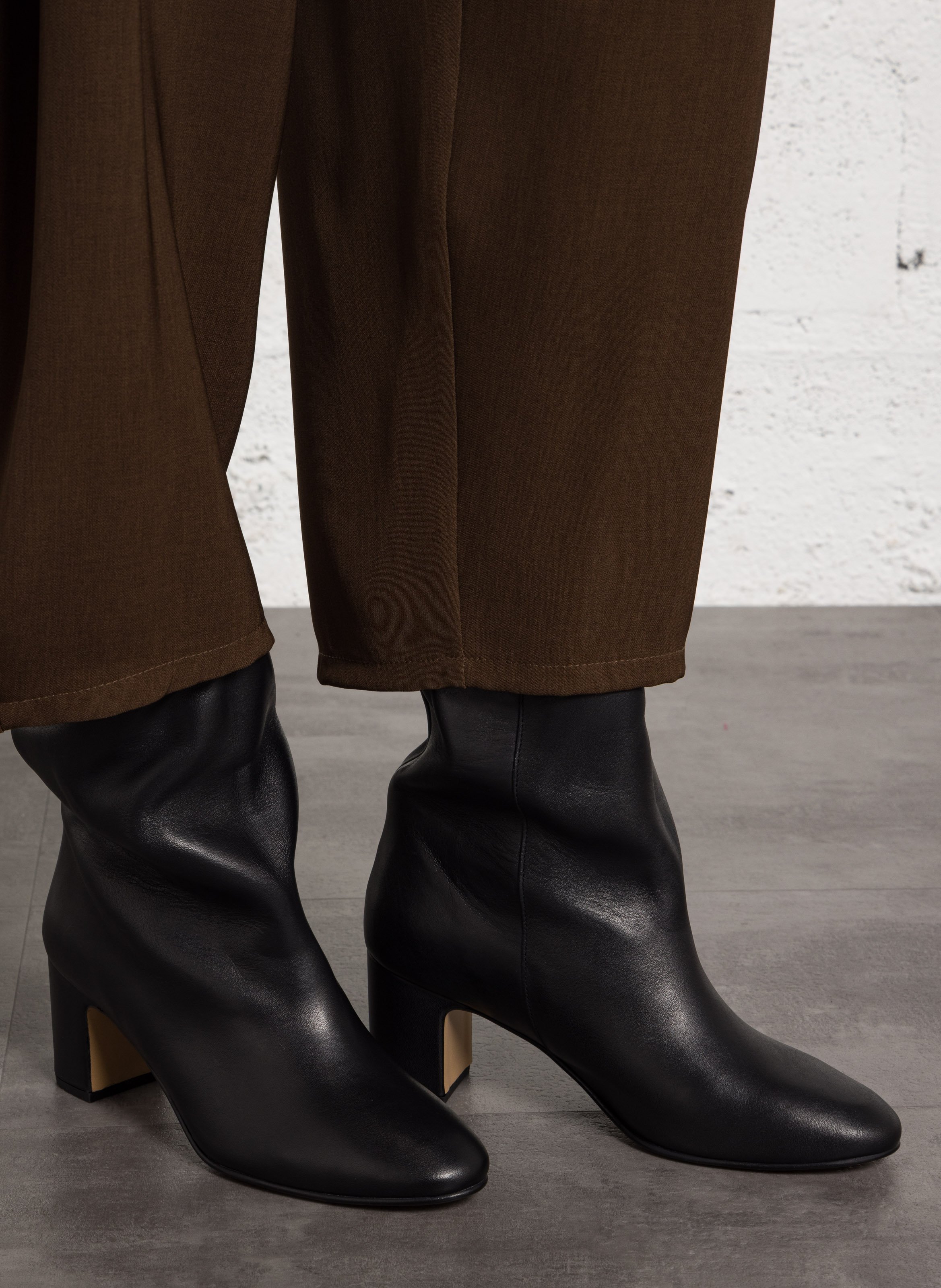 Heeled leather ankle boots ANONYMOUS COPENHAGEN Black
