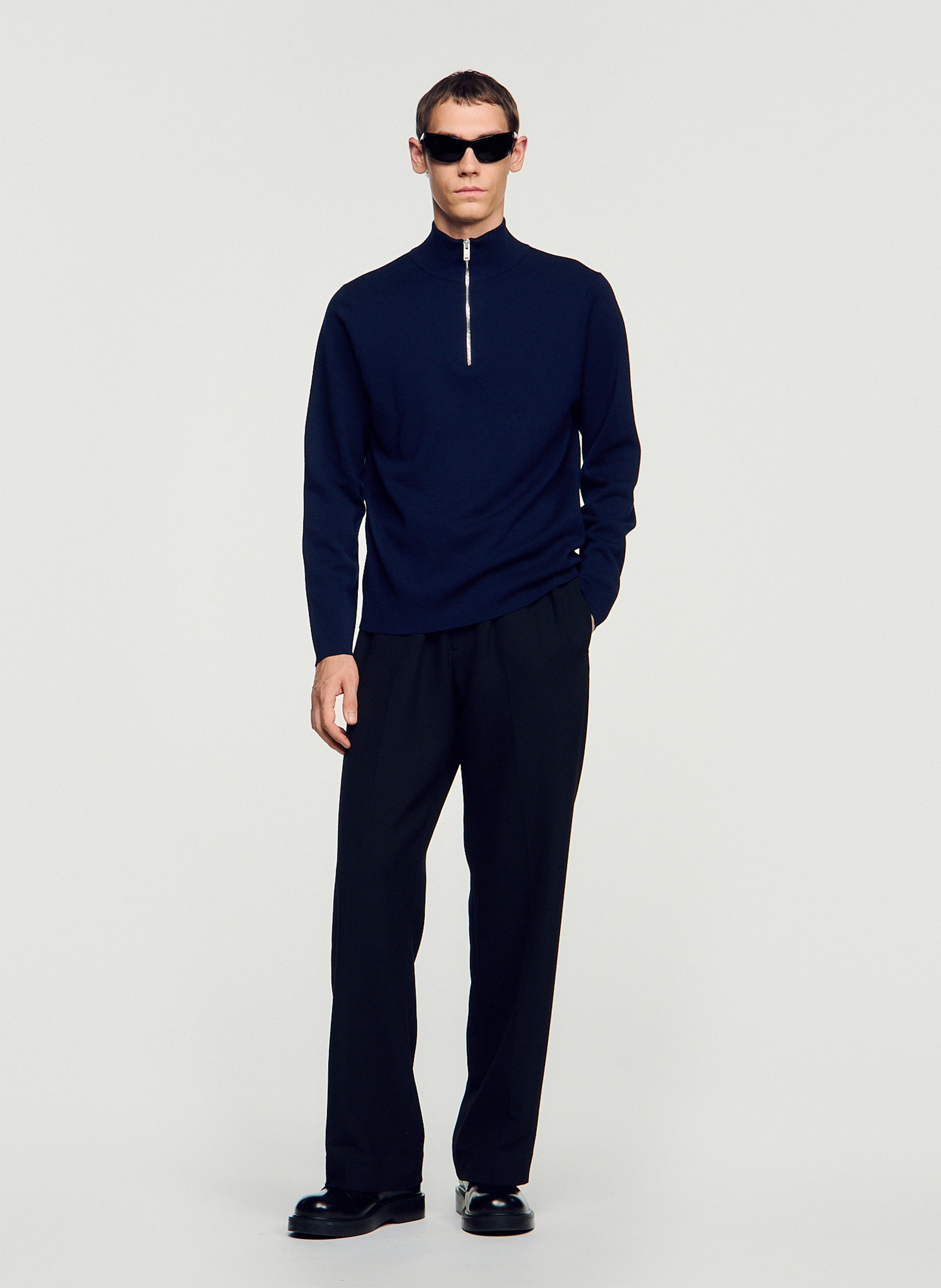 Gerade geschnittener Wollpullover mit Stehkragen und Reißverschluss SANDRO Blau