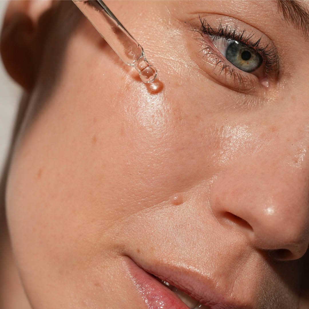 Intense Regenerating Serum DAY + No color