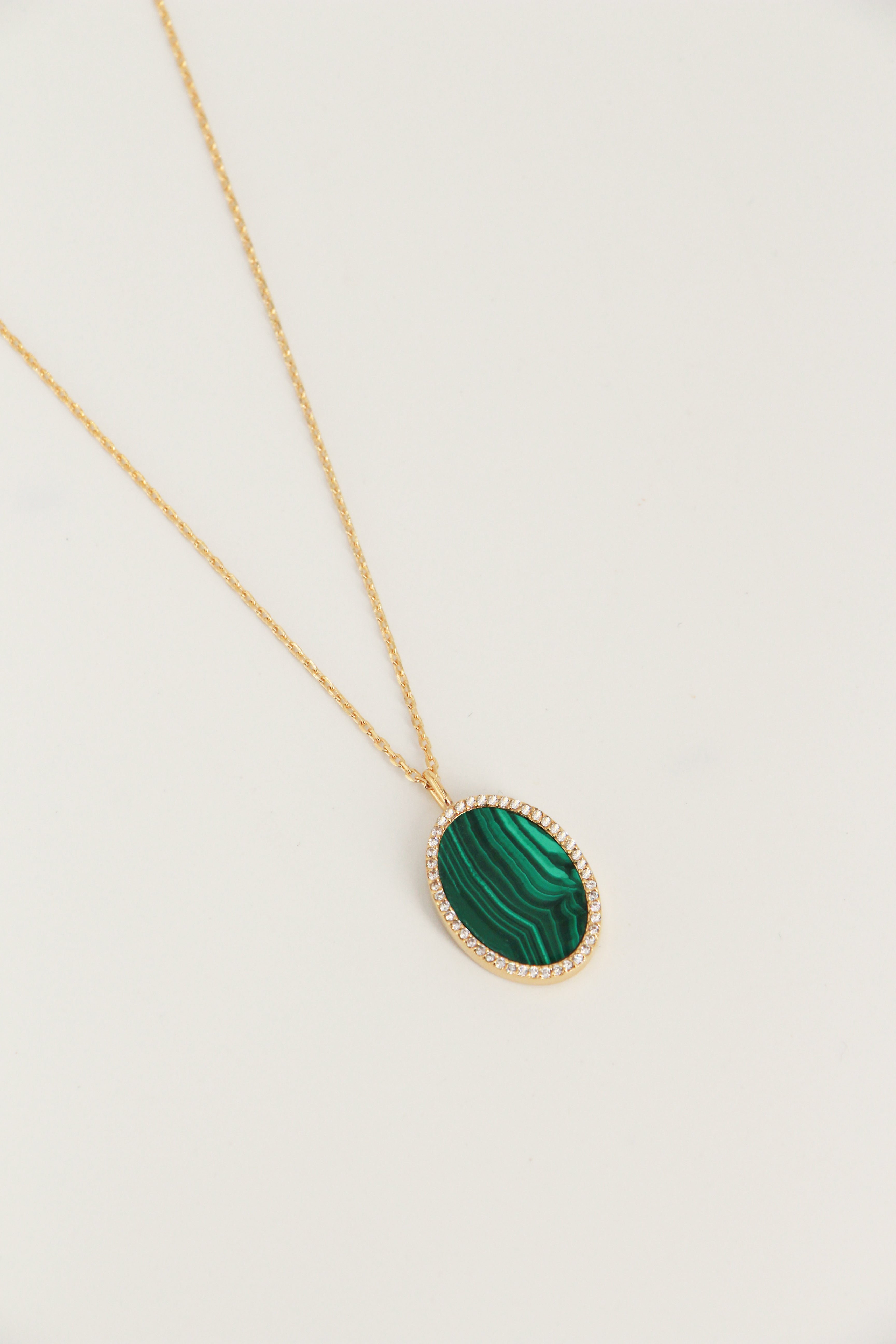 Necklace NILAI Green