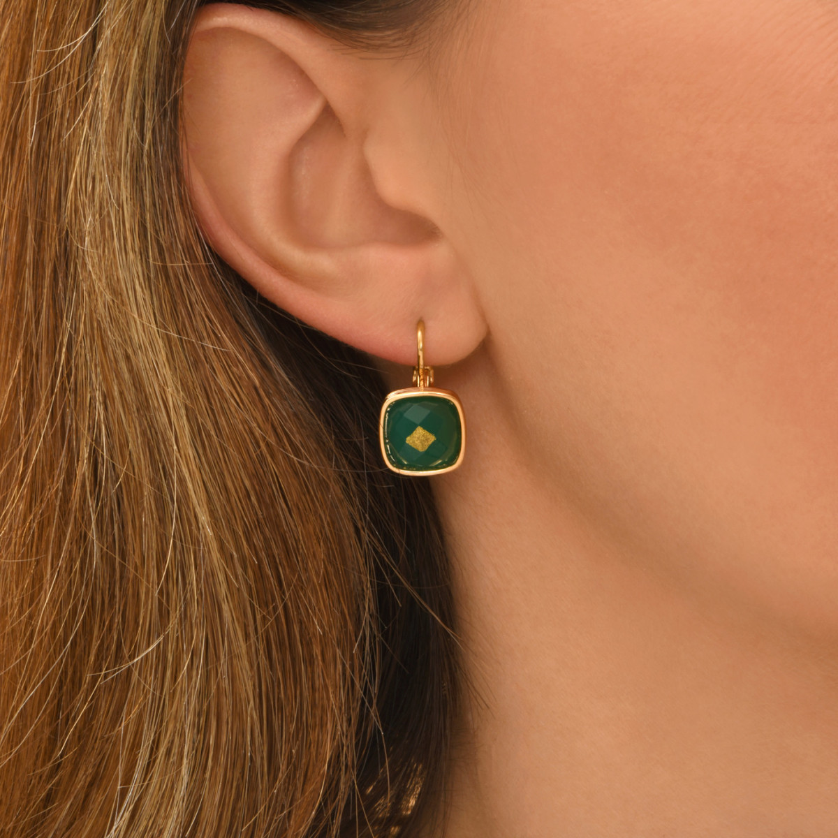 Mini boucles d'oreilles dormeuses babylone agate SATELLITE PARIS Vert