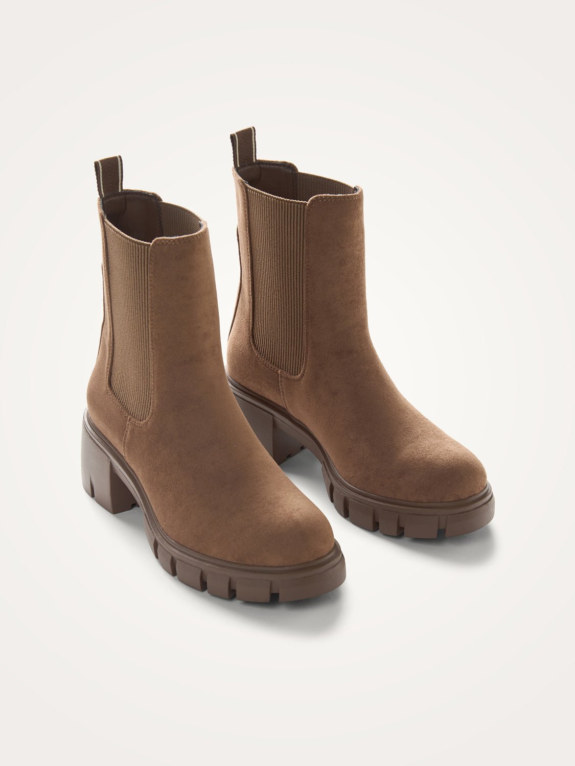 Chelsea suede ankle boots VANESSA WU Beige