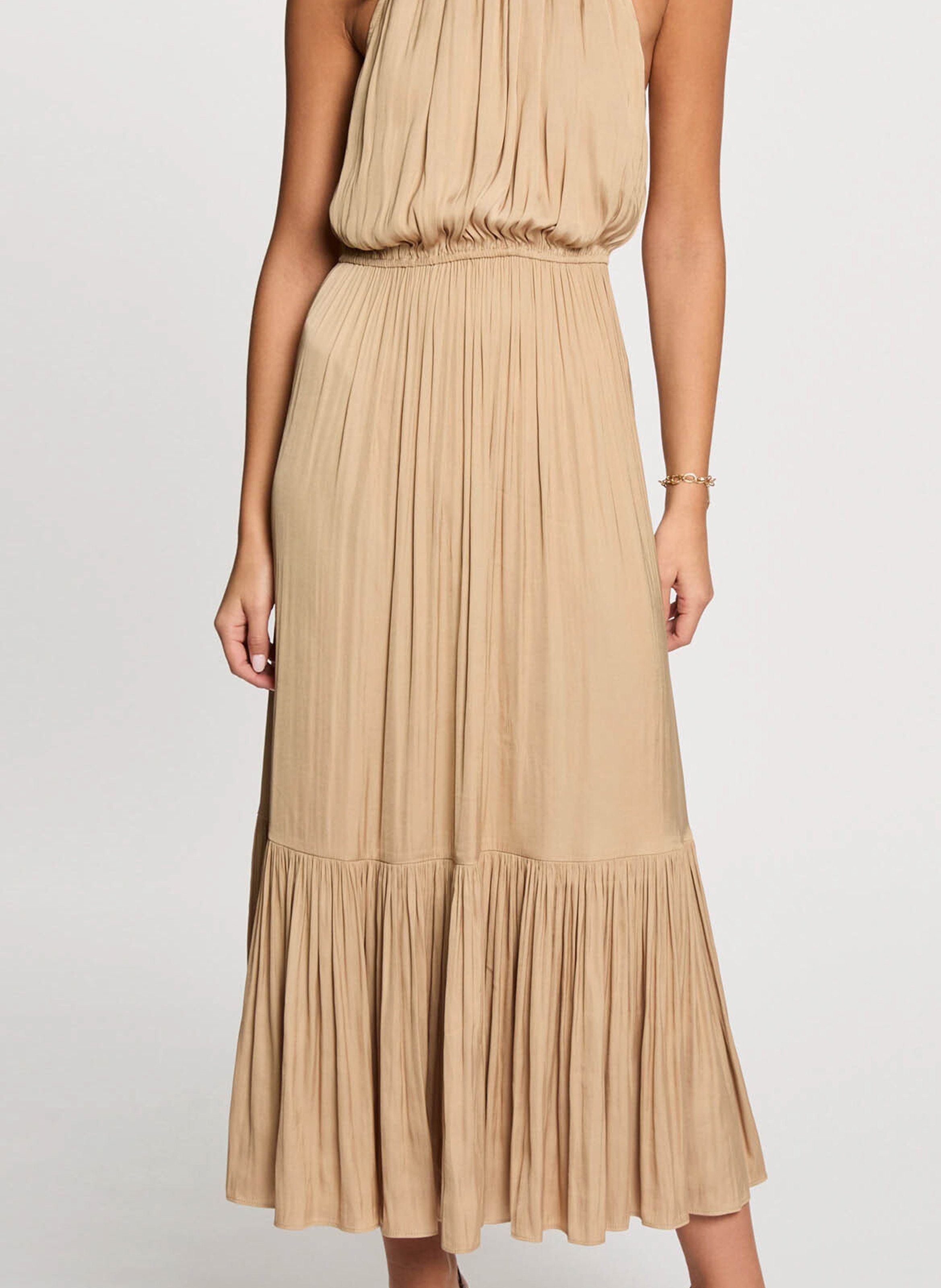 Lange jurk met uitlopende rok en hoogsluitende hals MORGAN Beige