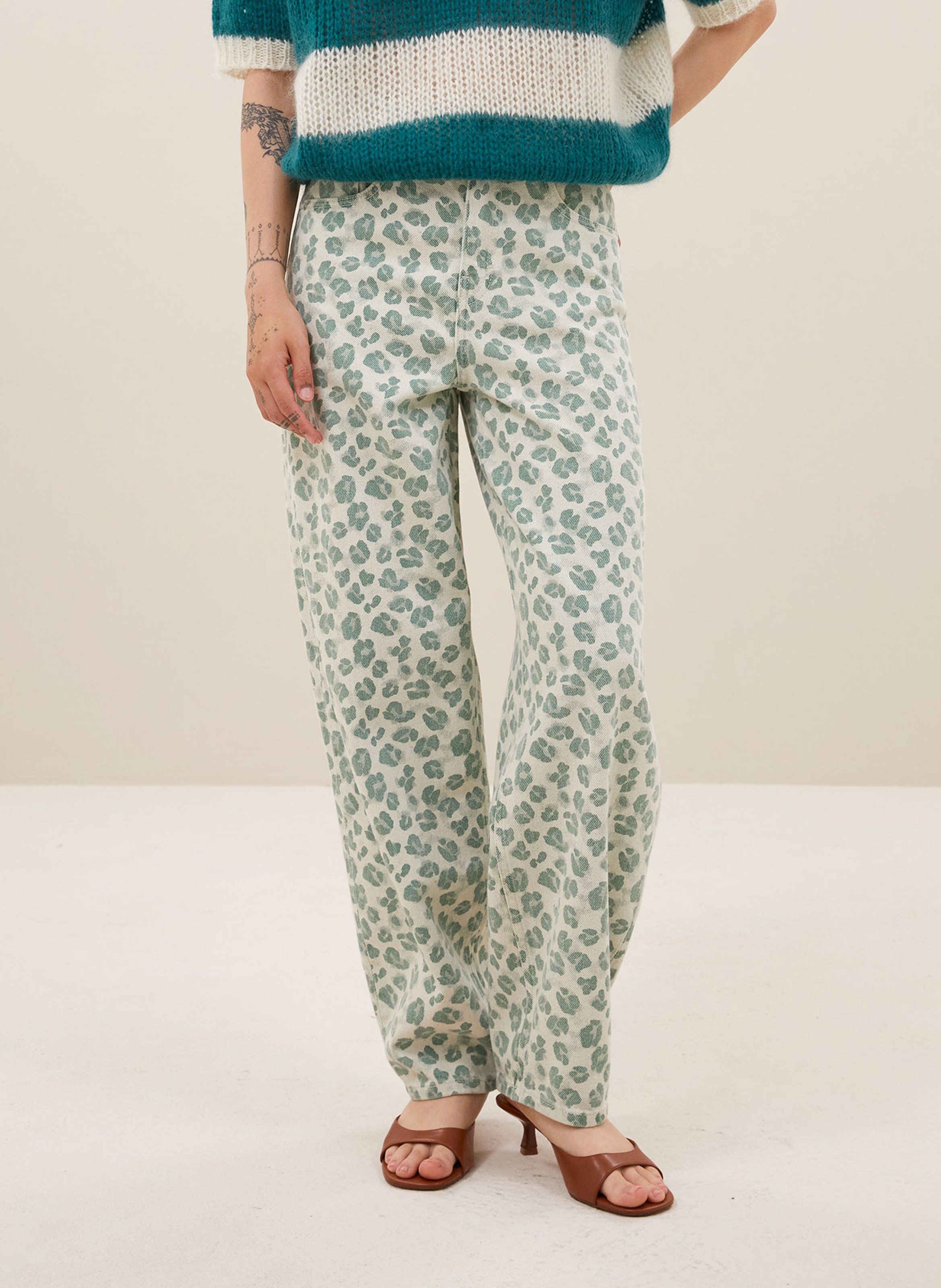 Pantalon droit en coton bio imprimé BY BAR Vert