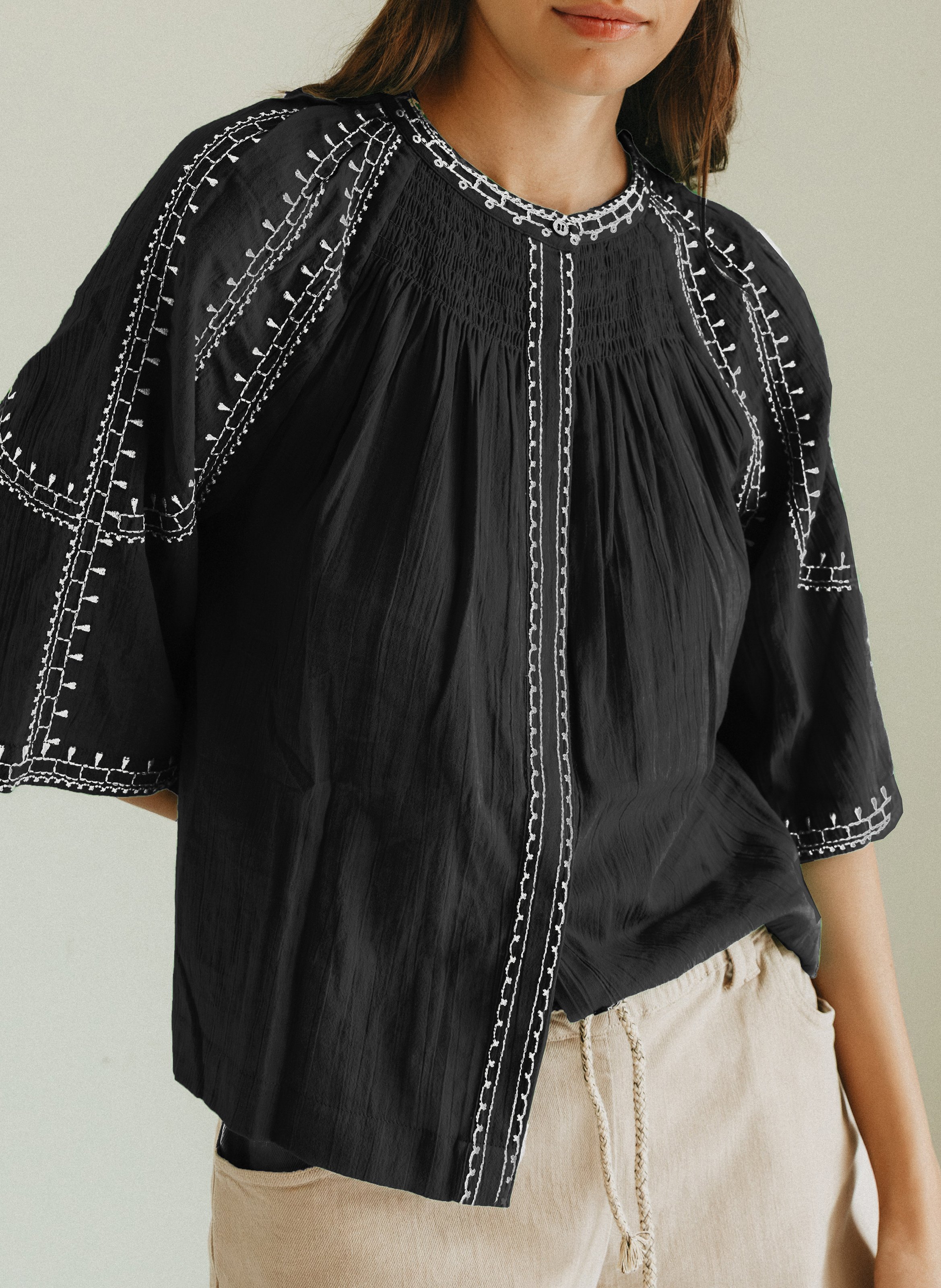 Blouse van biokatoen met ronde hals INDI & COLD Zwart