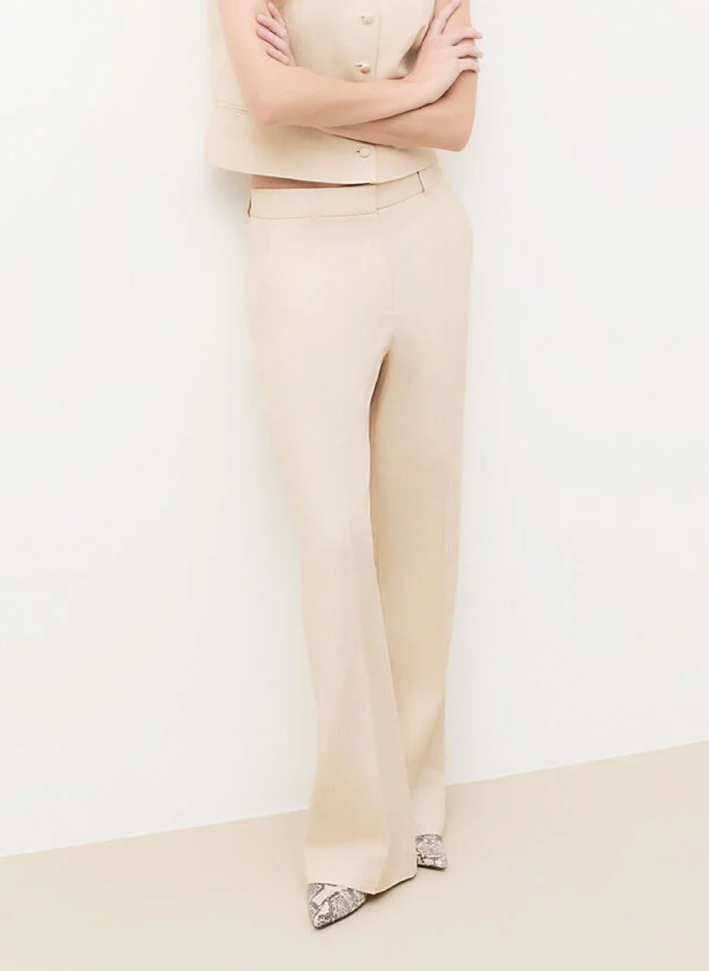 Carrot trousers CAROLL Pink