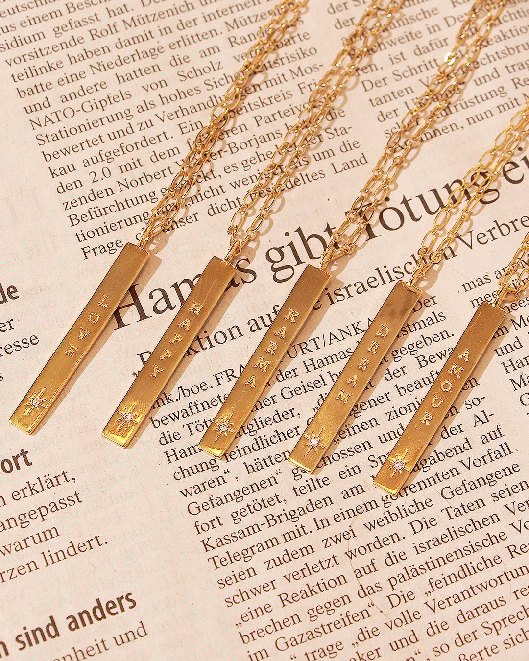 Gold-plated mantra necklace NILAI Golden
