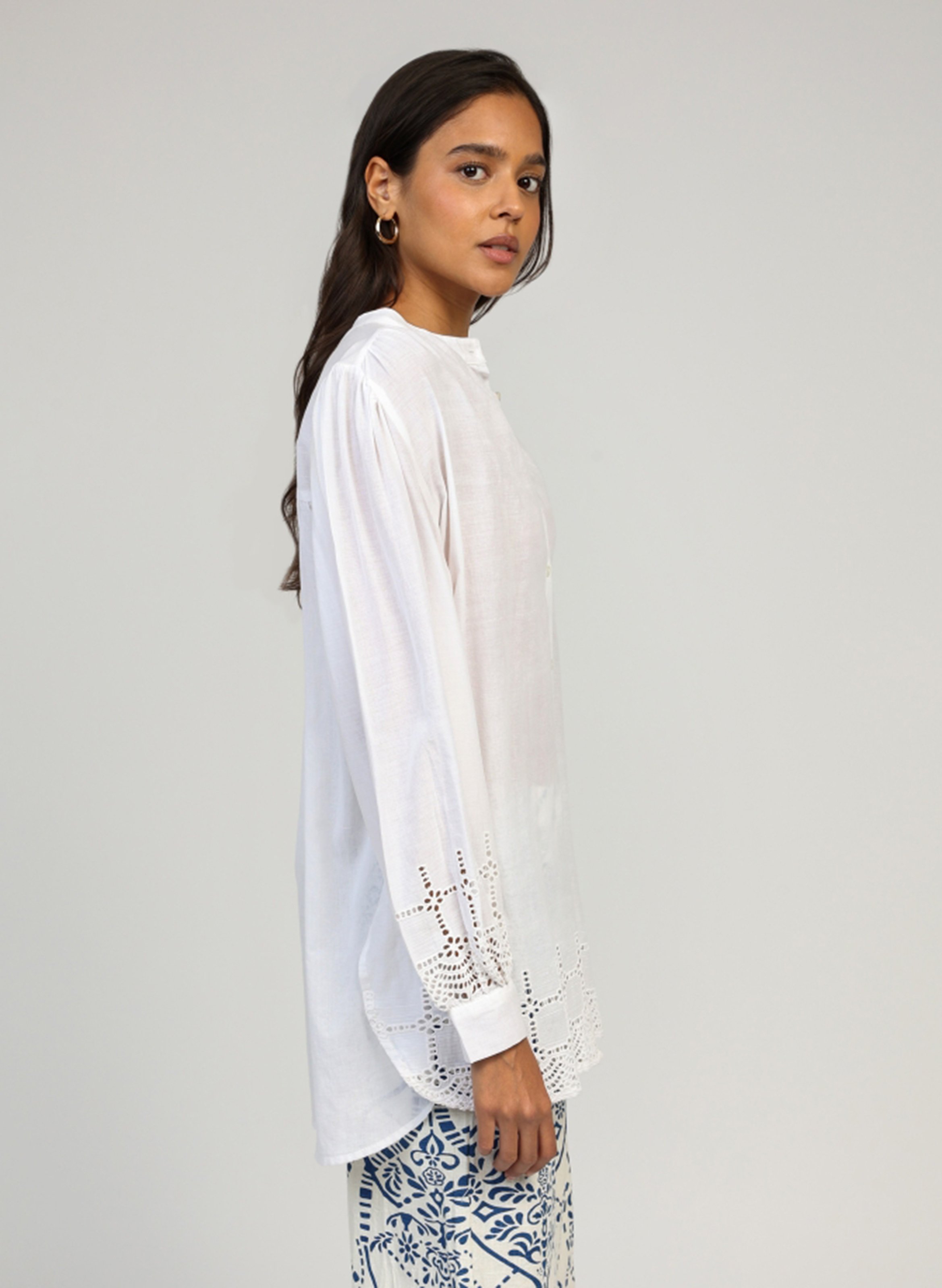 Colonel plain shirt AN'GE White