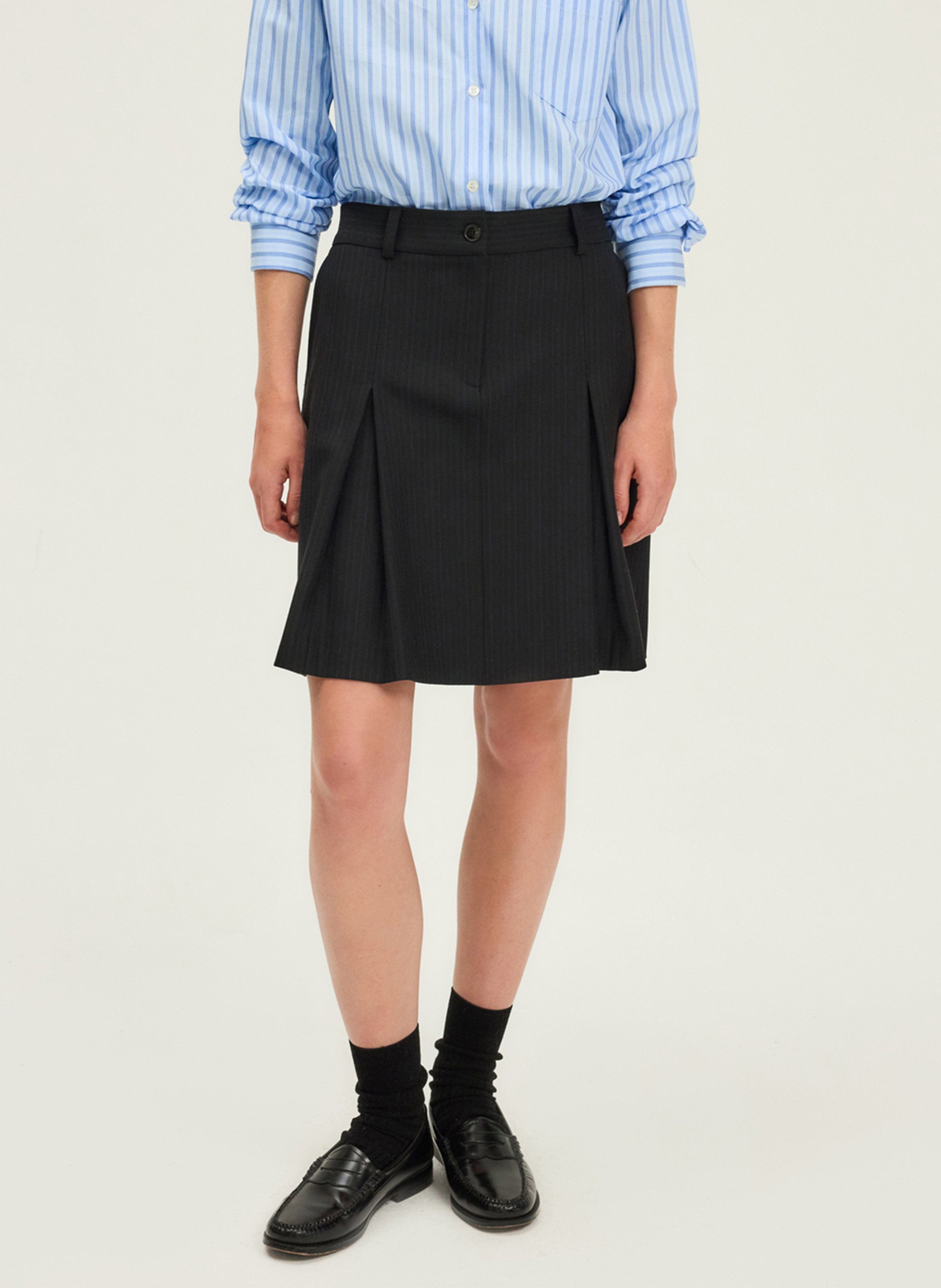 Jupe courte droite à fines rayures PABLO Noir
